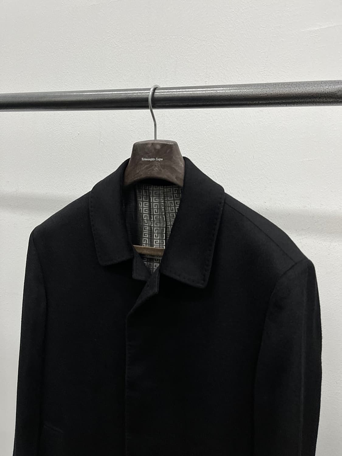 105) 지방시 캐시미어100% 발마칸 코트  상품이미지3