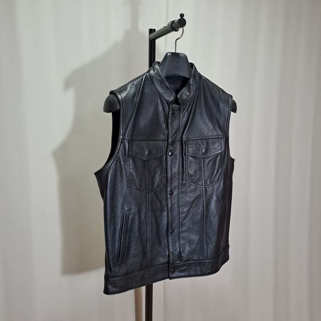 (새상품급) 소가죽 바이커 베스트 L B559 상품이미지2