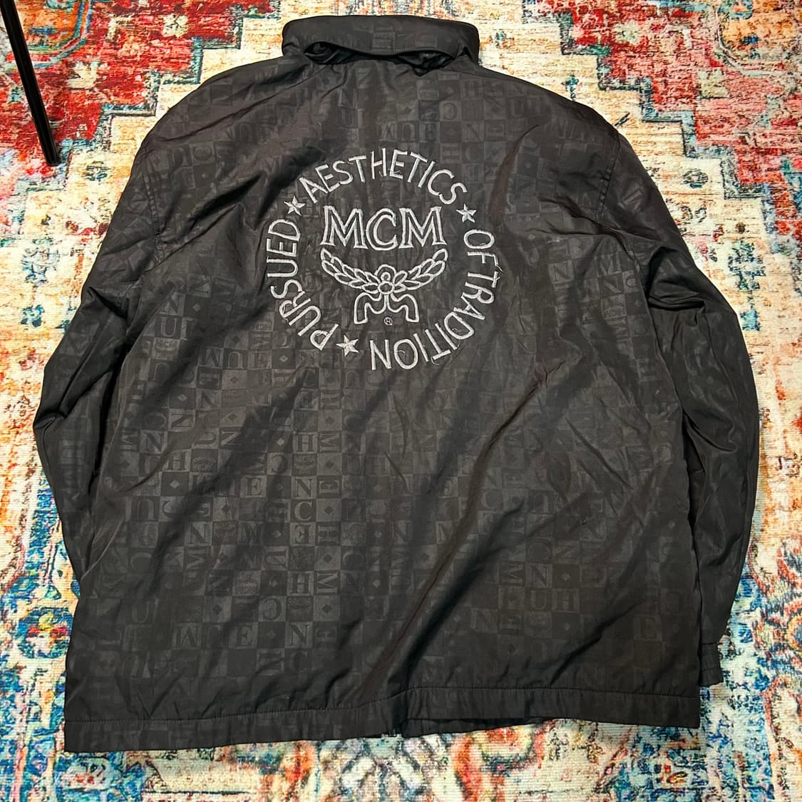 [XL] mcm 빅로고 올드스쿨 자카드 패턴 자켓 상품이미지2