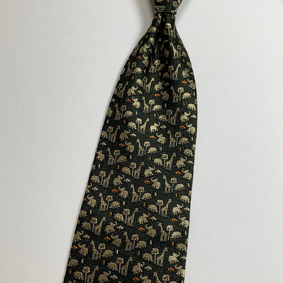 살바토레 페레가모 명품넥타이 정품 A+등급 9.1cm 상품이미지9