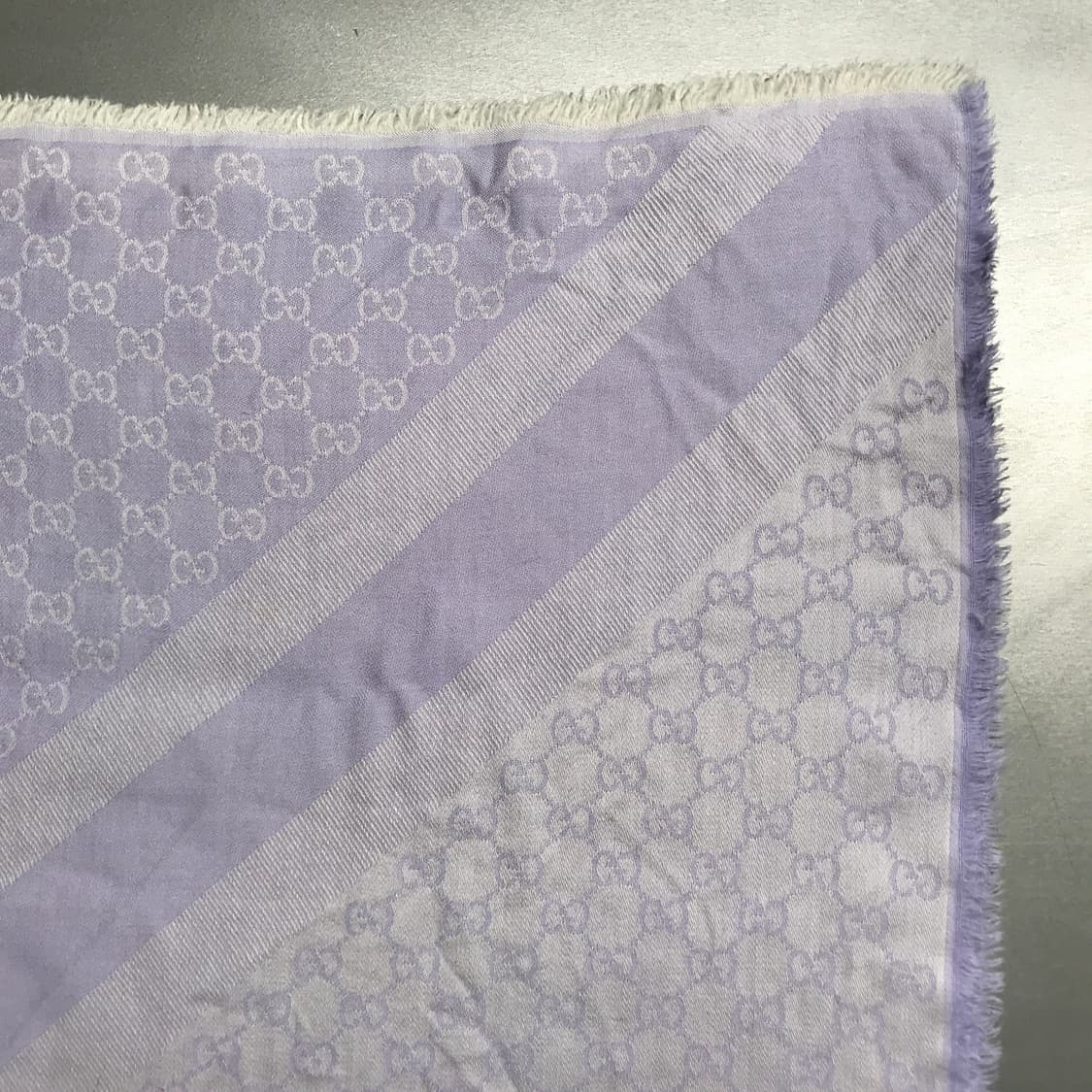 구찌 로고 스카프 퍼플 상품이미지4