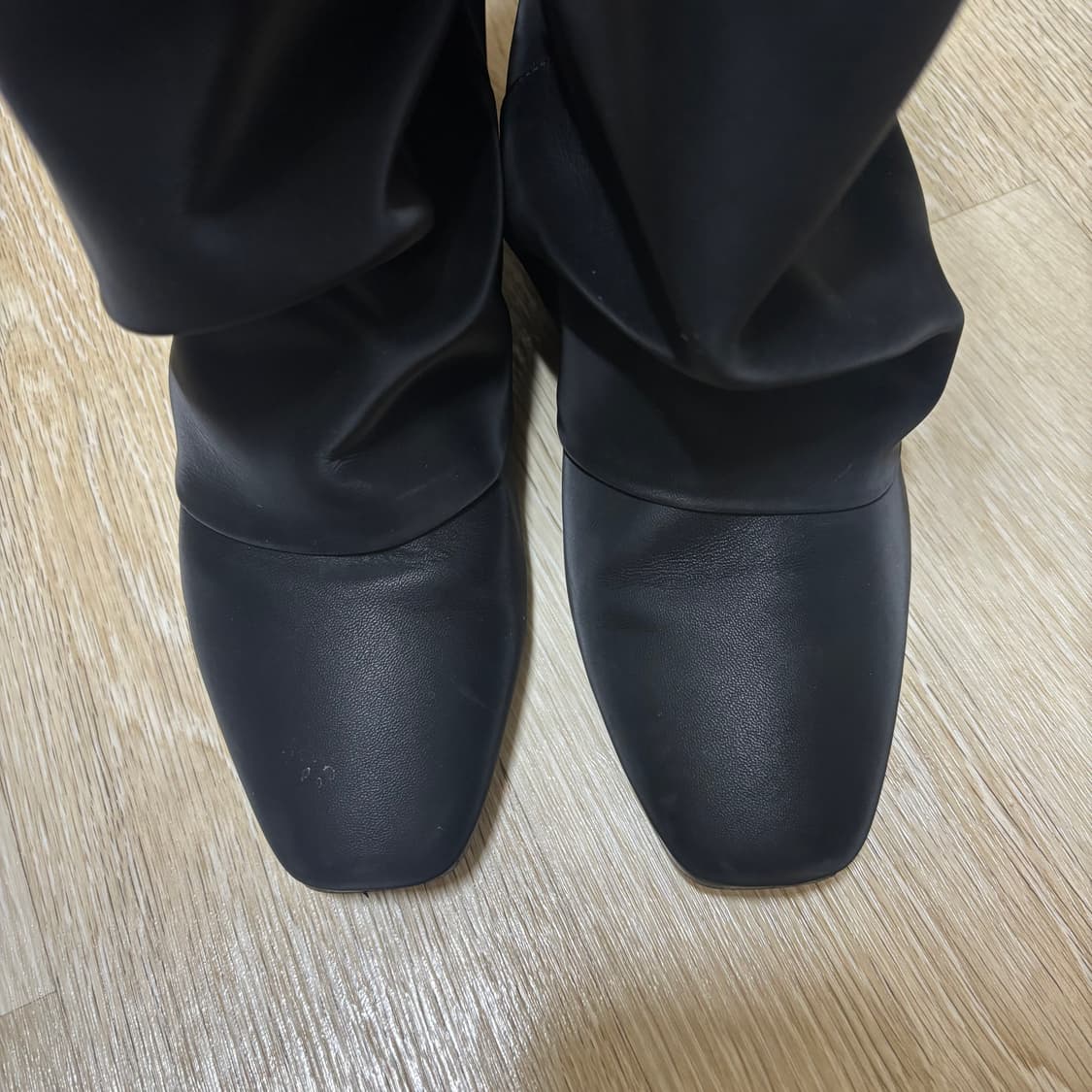 쓰리투에이티 링클 레더 부츠 245 블랙 상품이미지4