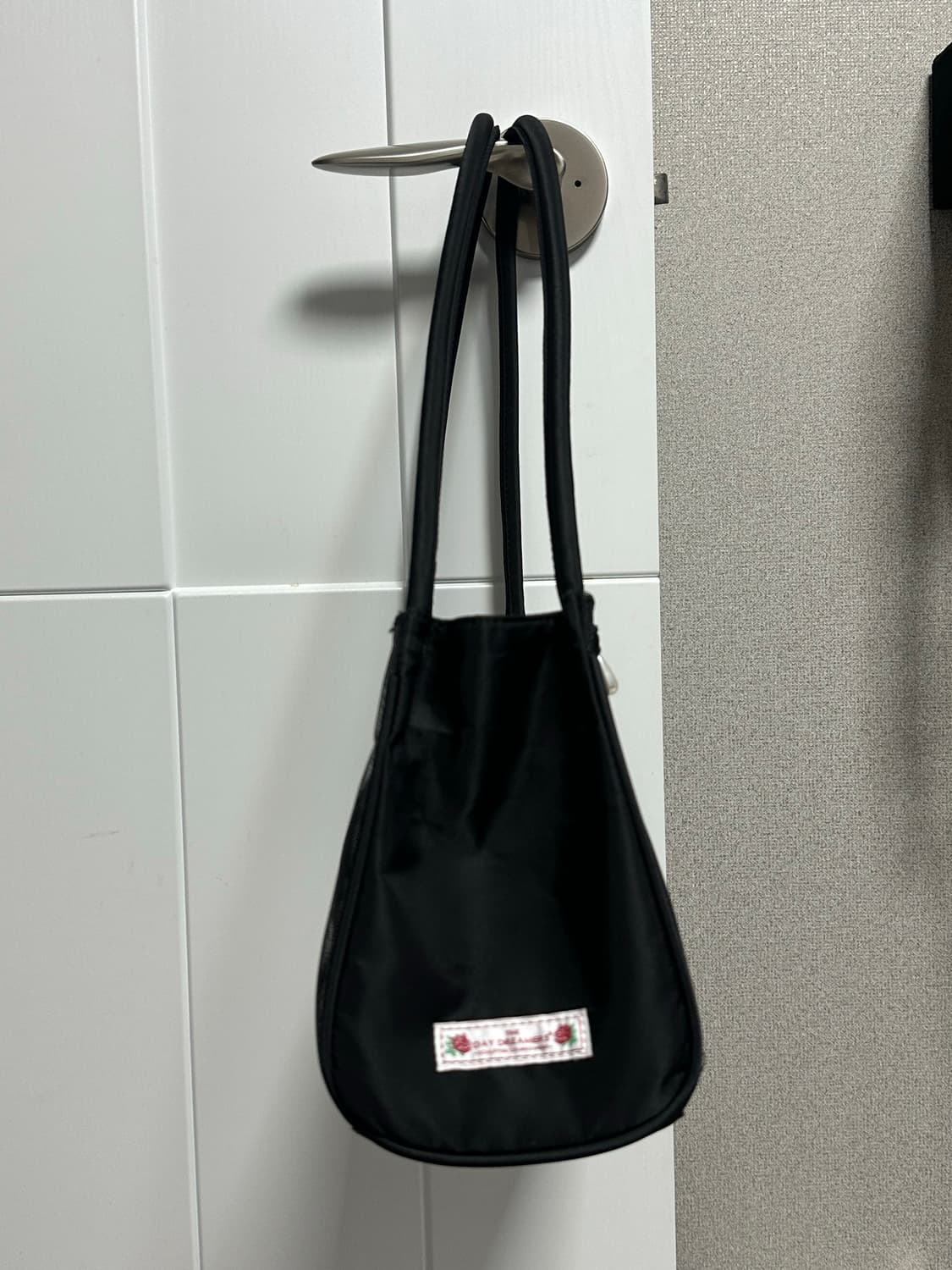 스컬프터 장미 메쉬 킵세이크 백 블랙 상품이미지4