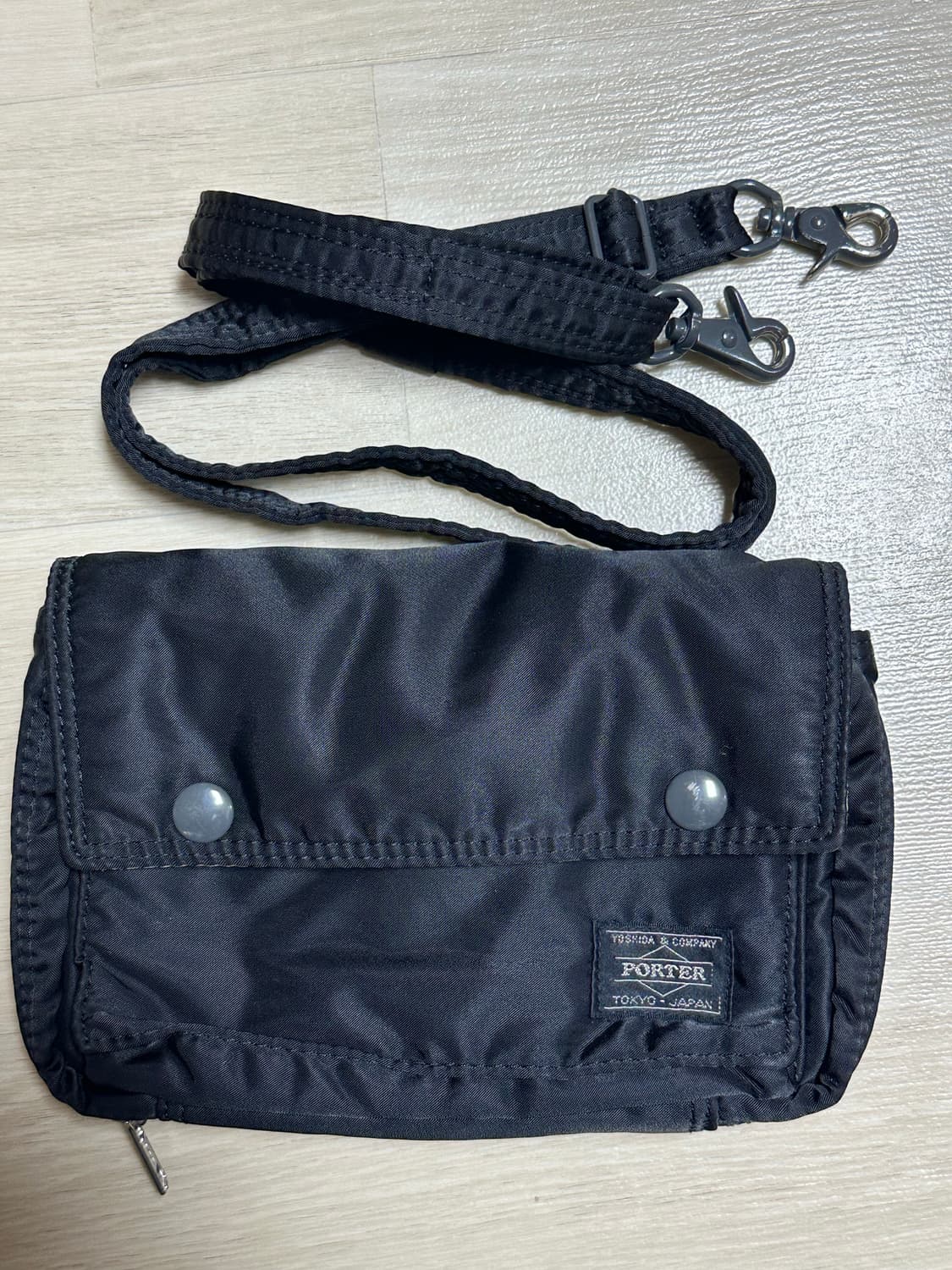 Porter 요시다 포터 탱커 스냅 숄더백 블랙 상품이미지1