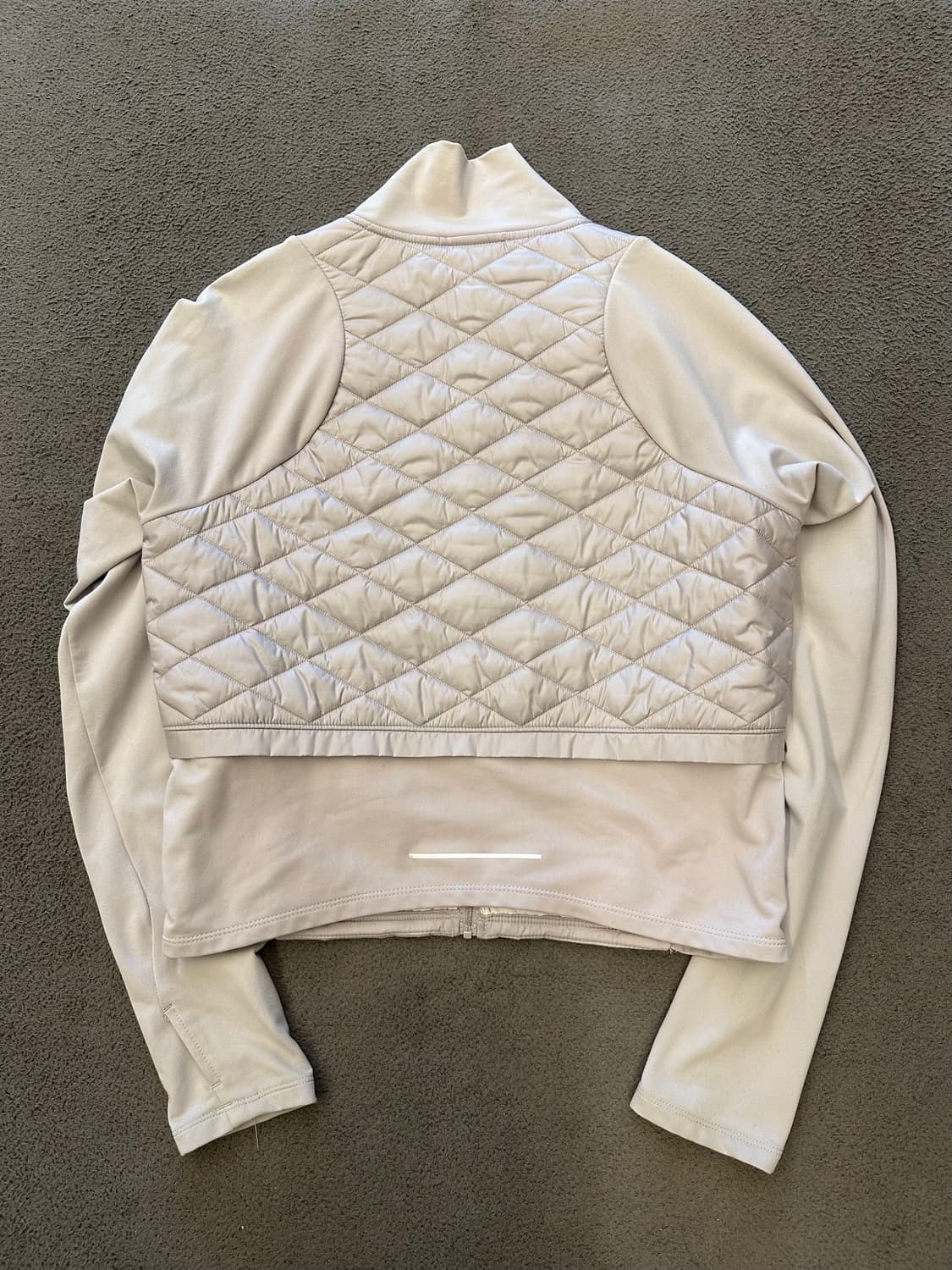 나이키 에어로레이어 경량 자켓 처분  상품이미지2