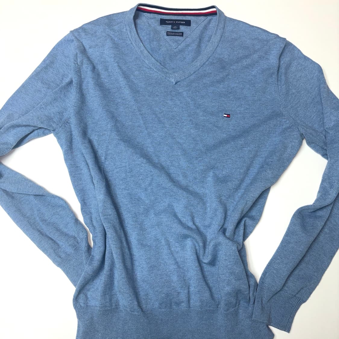 타미힐피거 브이넥 니트 소라색  상품이미지1
