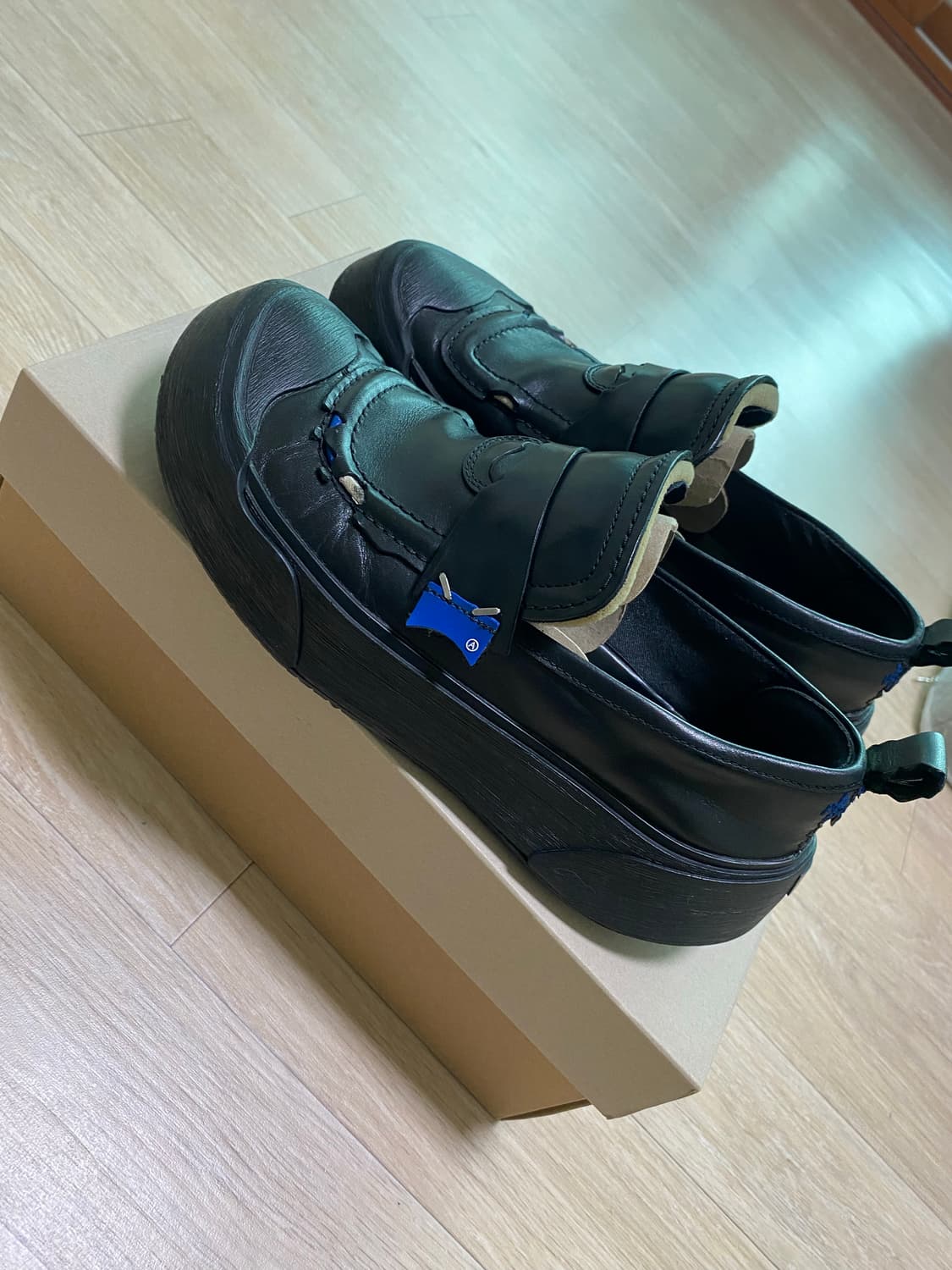 아더에러 캠퍼 레더 로퍼 40 (250-255) 상품이미지6