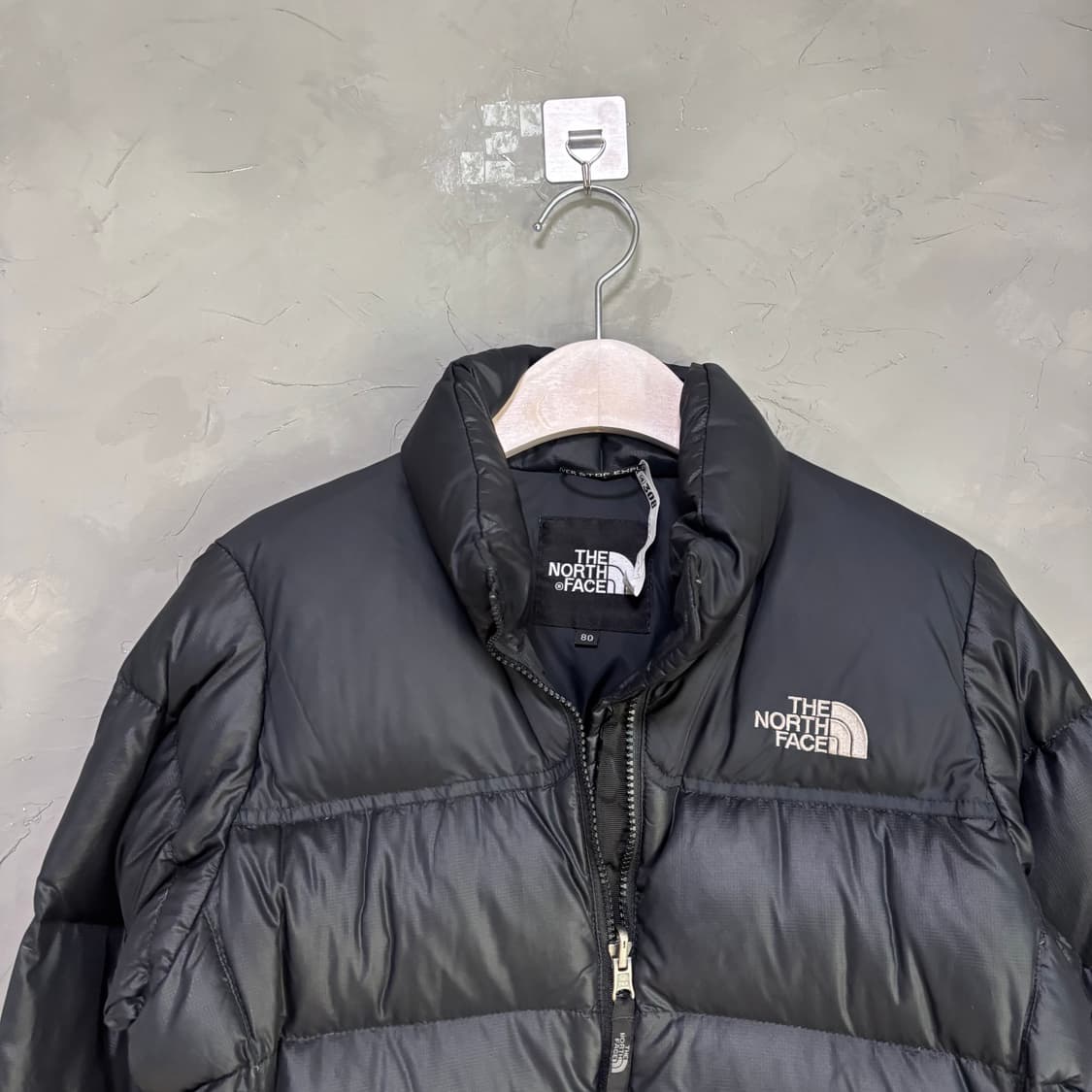 노스페이스 700 눕시 구스다운 패딩 블랙 상품이미지2