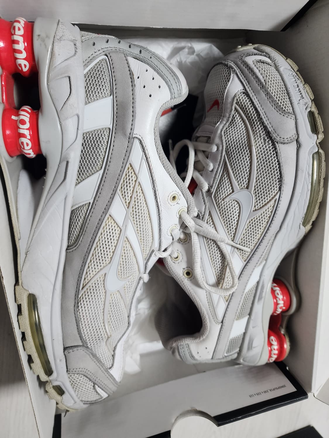 나이키 x 슈프림 샥스 라이드 2 SP 화이트 나이키 슈프림 샥스 상품이미지9