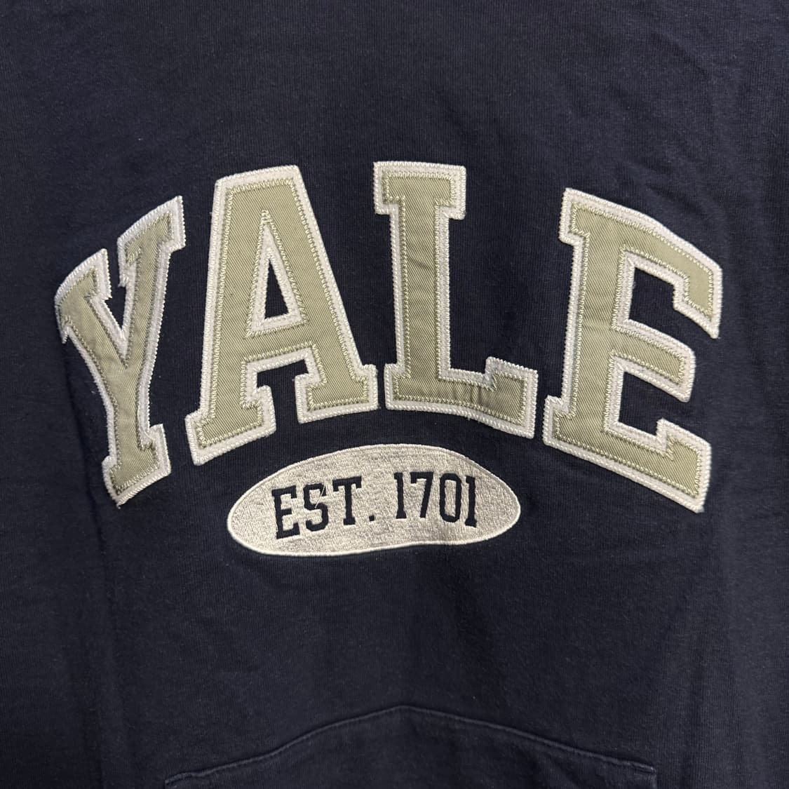 예일 빅로고 후드티 상품이미지4