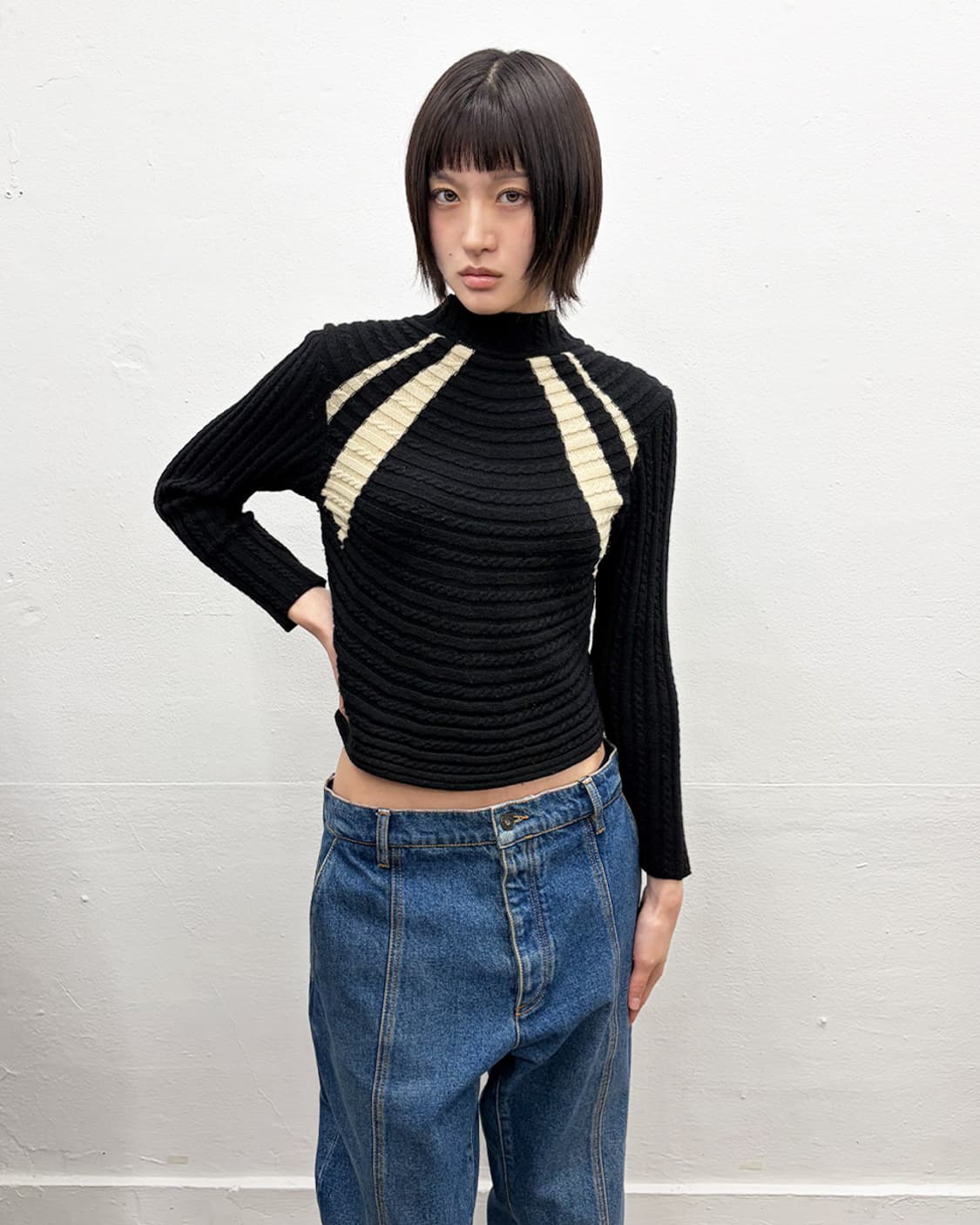 빈티지 커브드 립 니트 탑 상품이미지4