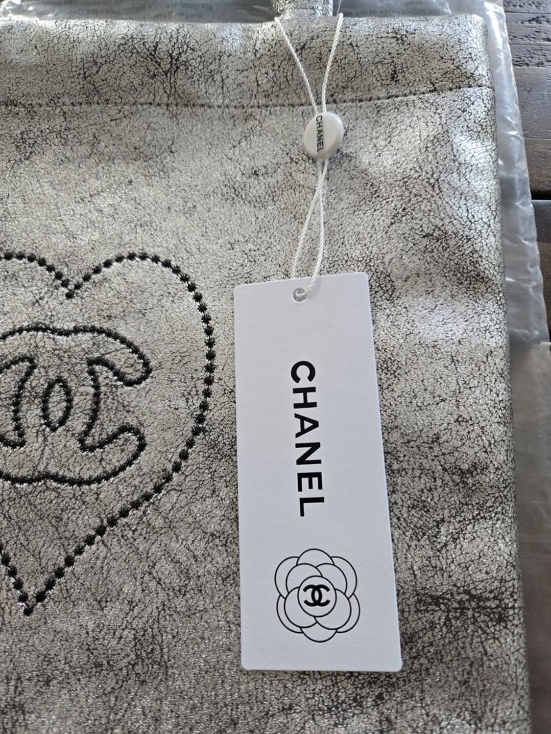 샤넬뷰티 기프트 빈티지 실버 하트  상품이미지7