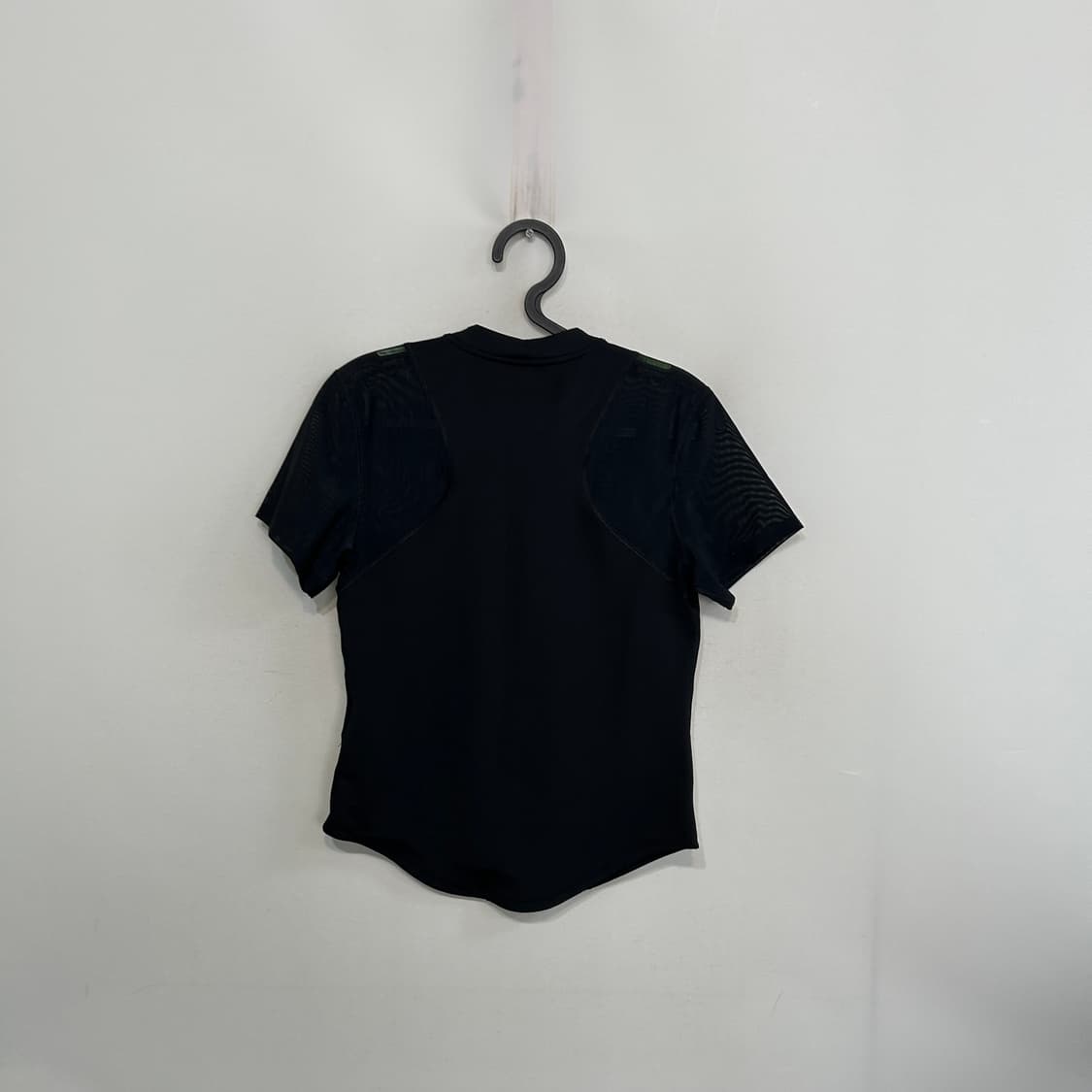 나이키 에어 반팔티 S 블랙 여성 상품이미지3