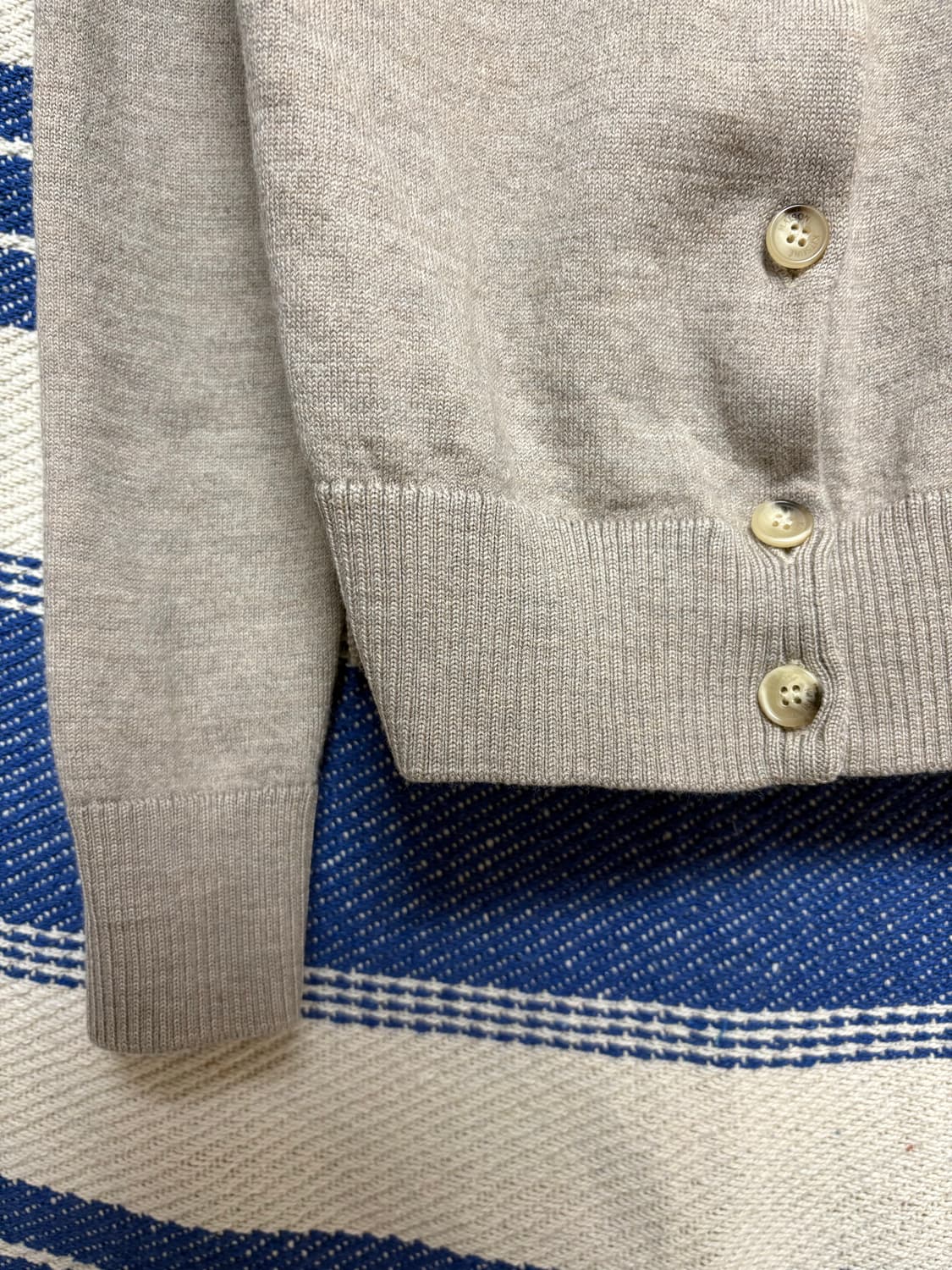 메종키츠네 칠랙스 폭스 패치 가디건 상품이미지4