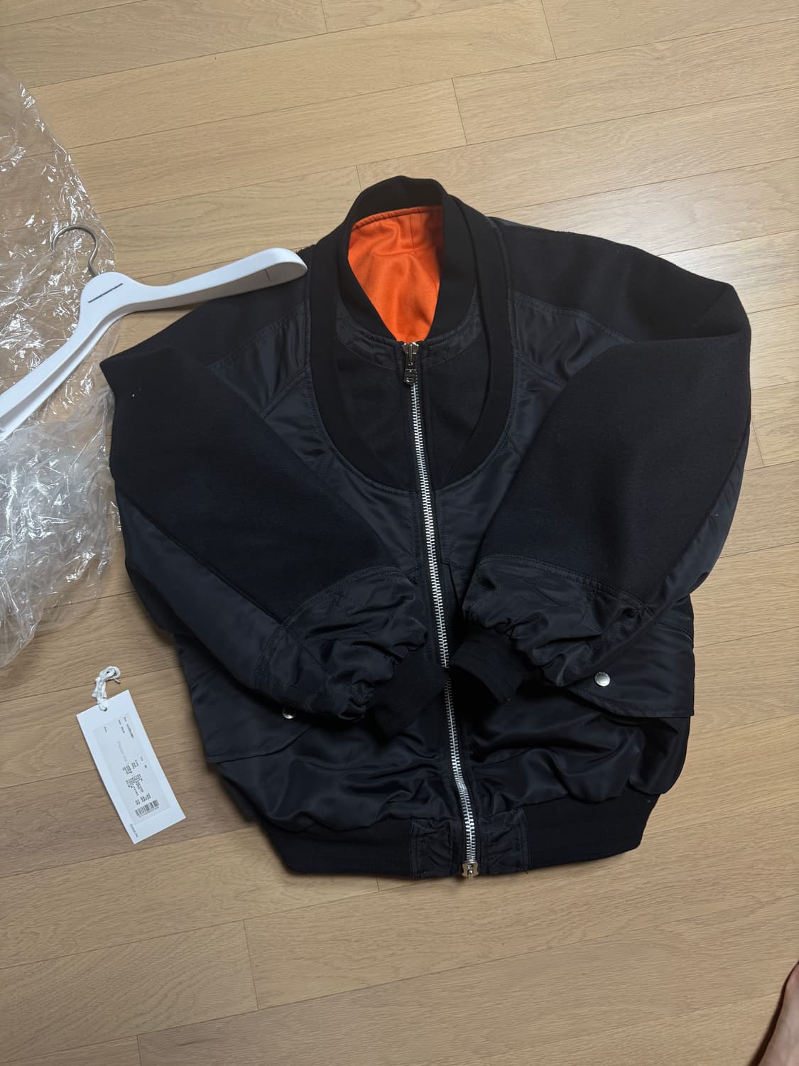 [48] 솔로이스트 이중봄버 검검 에크루 상품이미지1