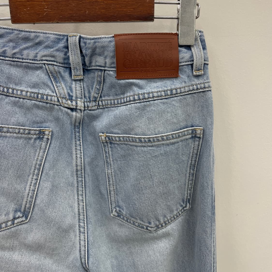 마리떼 프랑소와 저버 연청 데님 팬츠 상품이미지4