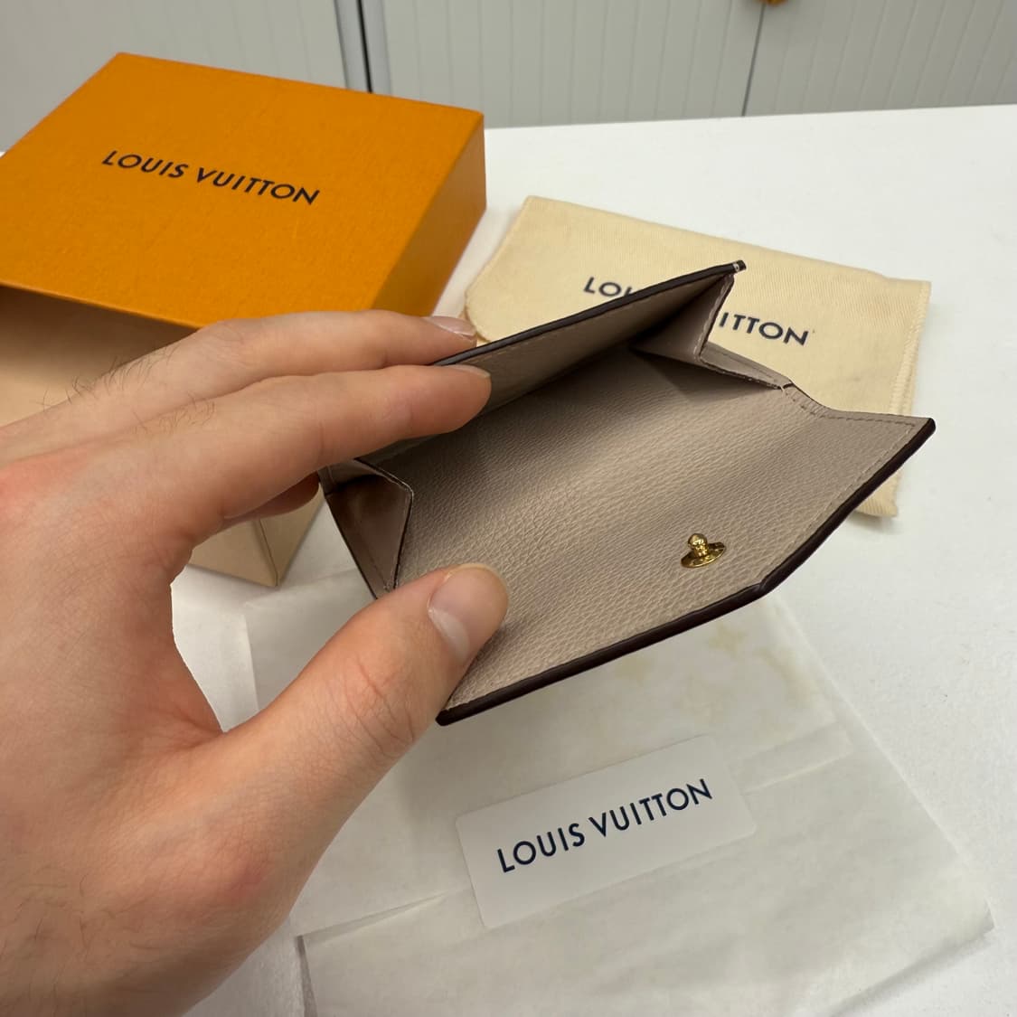 루이비통 락미니 월릿 반지갑 상품이미지3