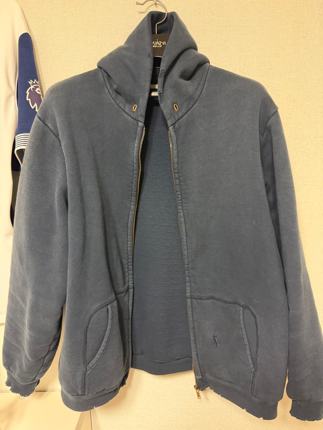 아프레쎄 25fw 네이비 후드집업 [2사이즈] 상품이미지1