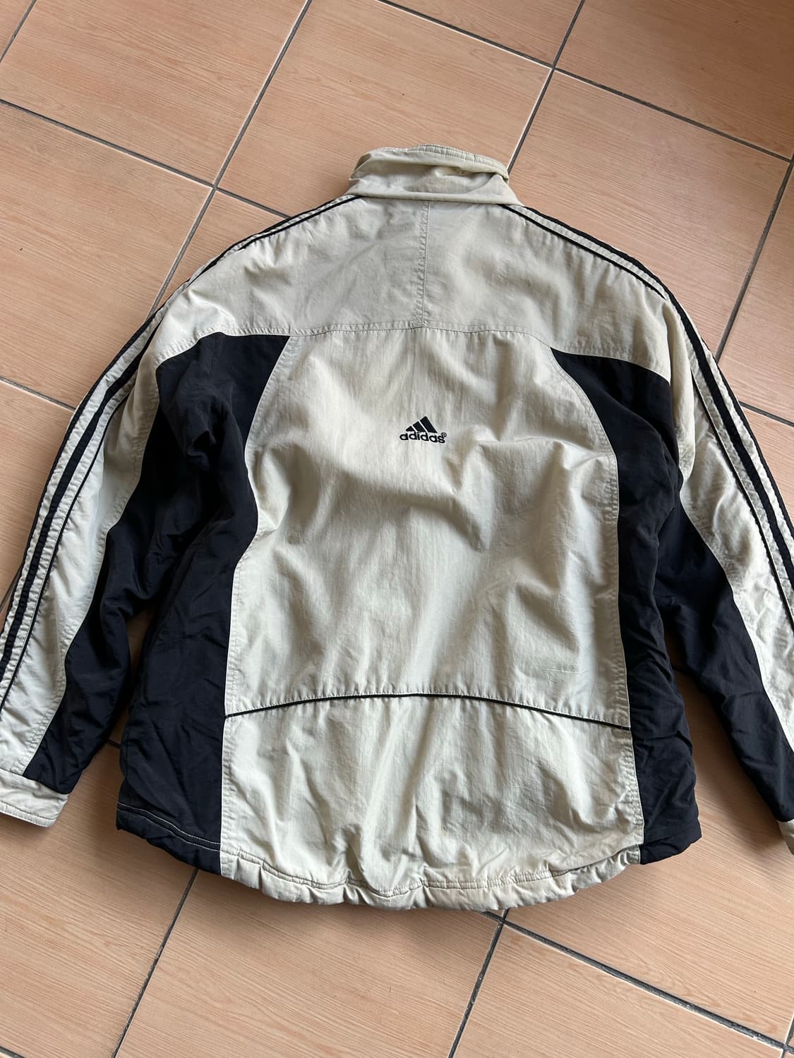 80-90’s 올드 아디다스 윈드브레이커 상품이미지6
