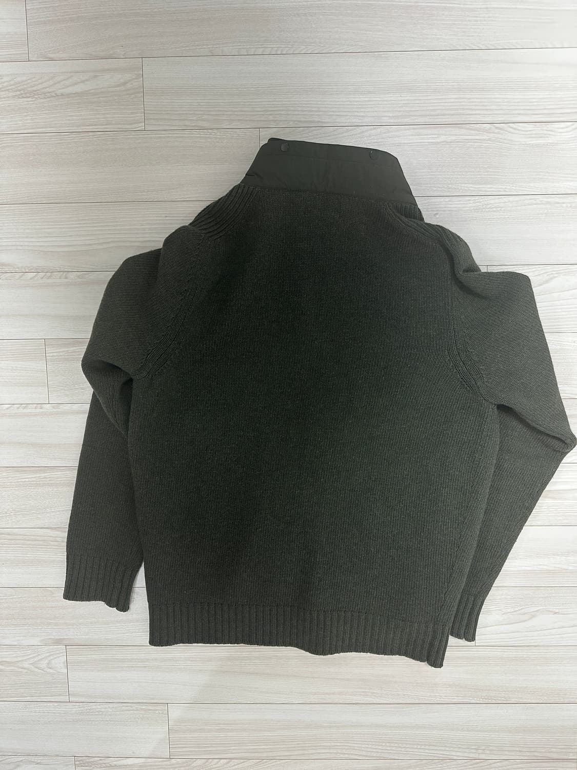 스톤아일랜드 니트집업 상품이미지3