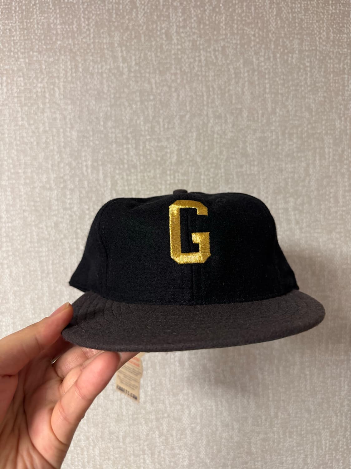 이뱃필드 모자 판매합니다 상품이미지1