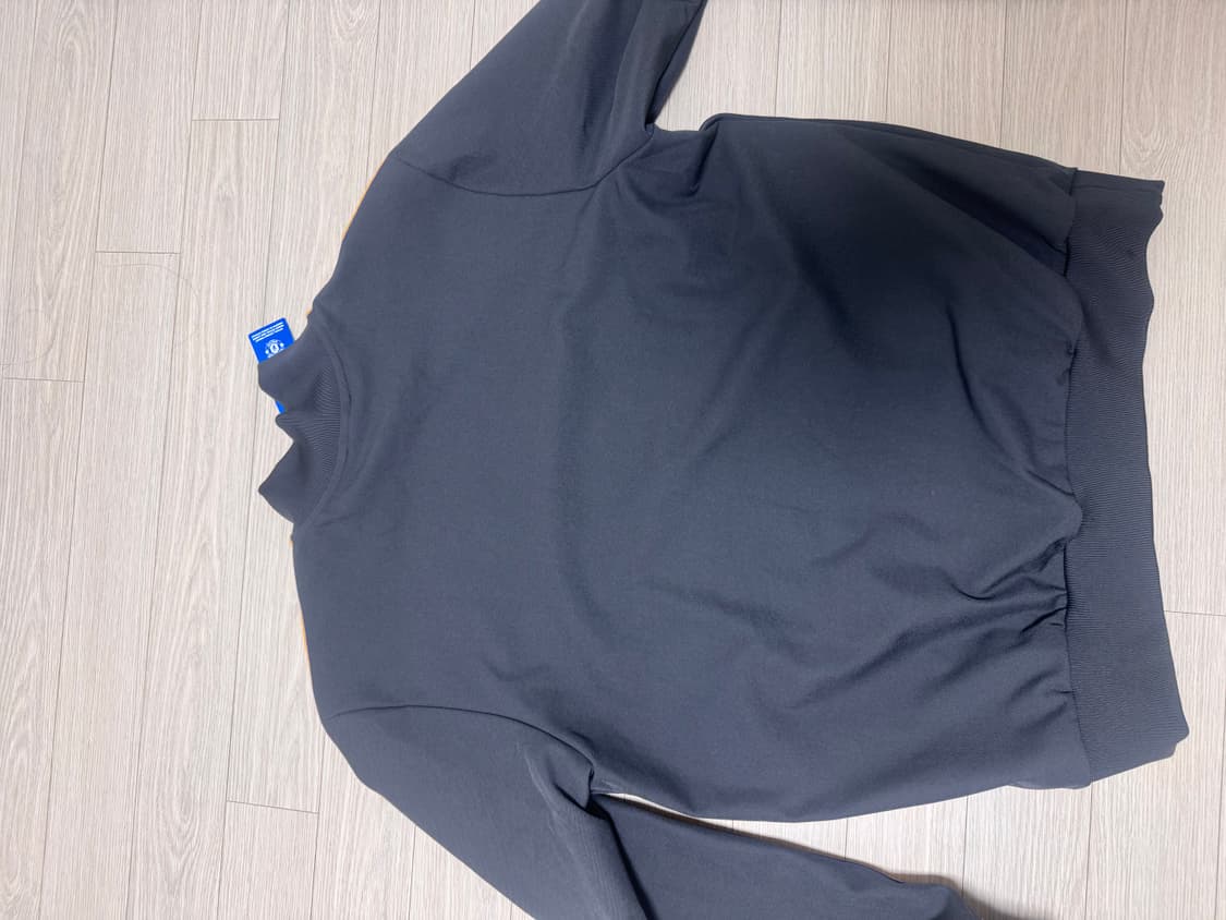아디다스 맨유 트랙탑 xl 110사이즈 상품이미지4