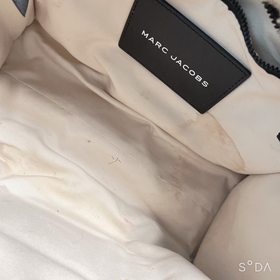 마크제이콥스 테디 토트백 베이지 상품이미지10