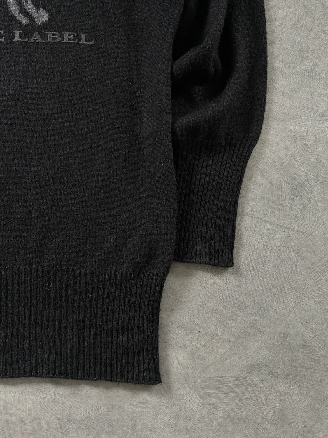 Burberry 버버리 블루라벨 블랙 로고 터틀넥 니트 상품이미지6