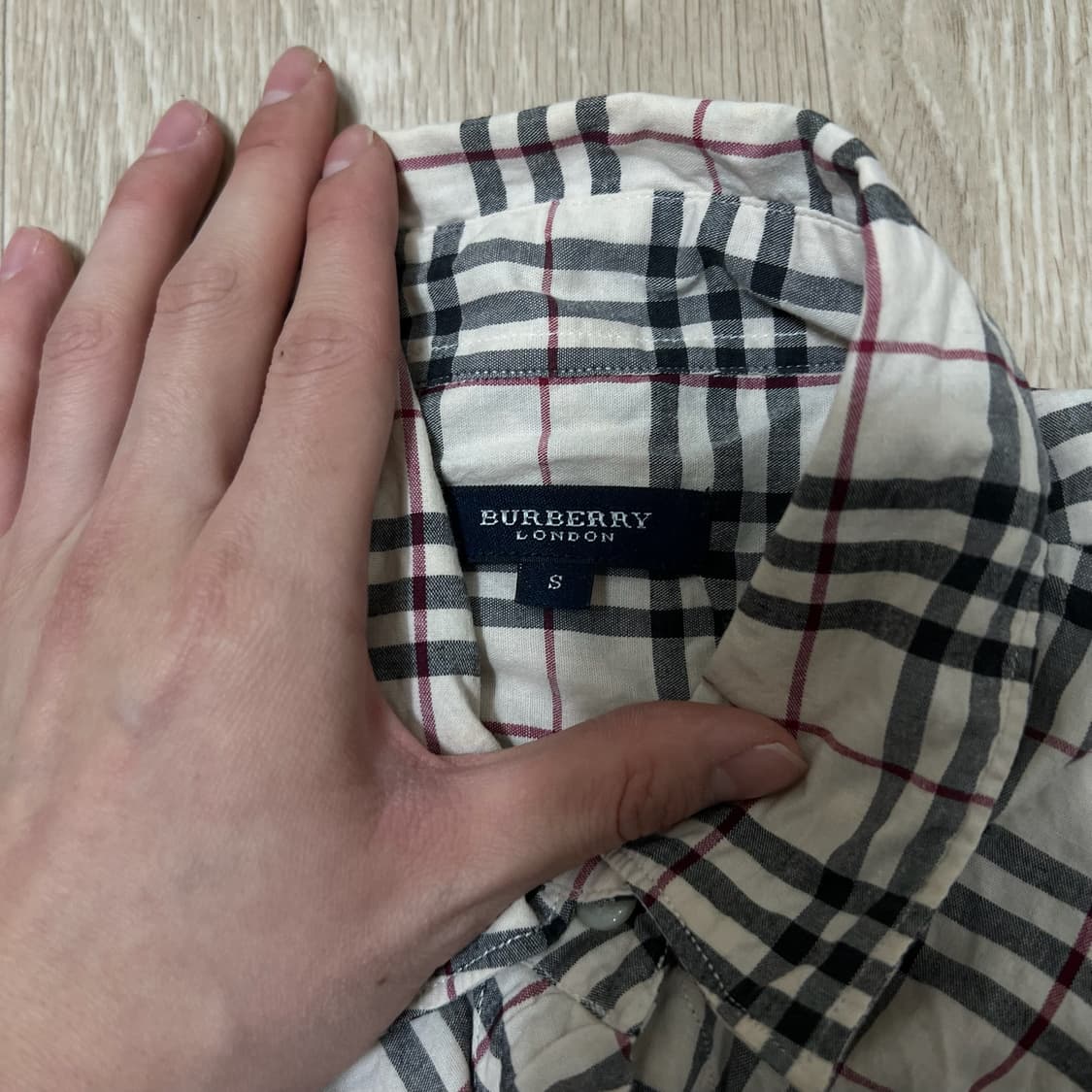 버버리 런던 기마로고 노바체크 체크셔츠 S/90  상품이미지5