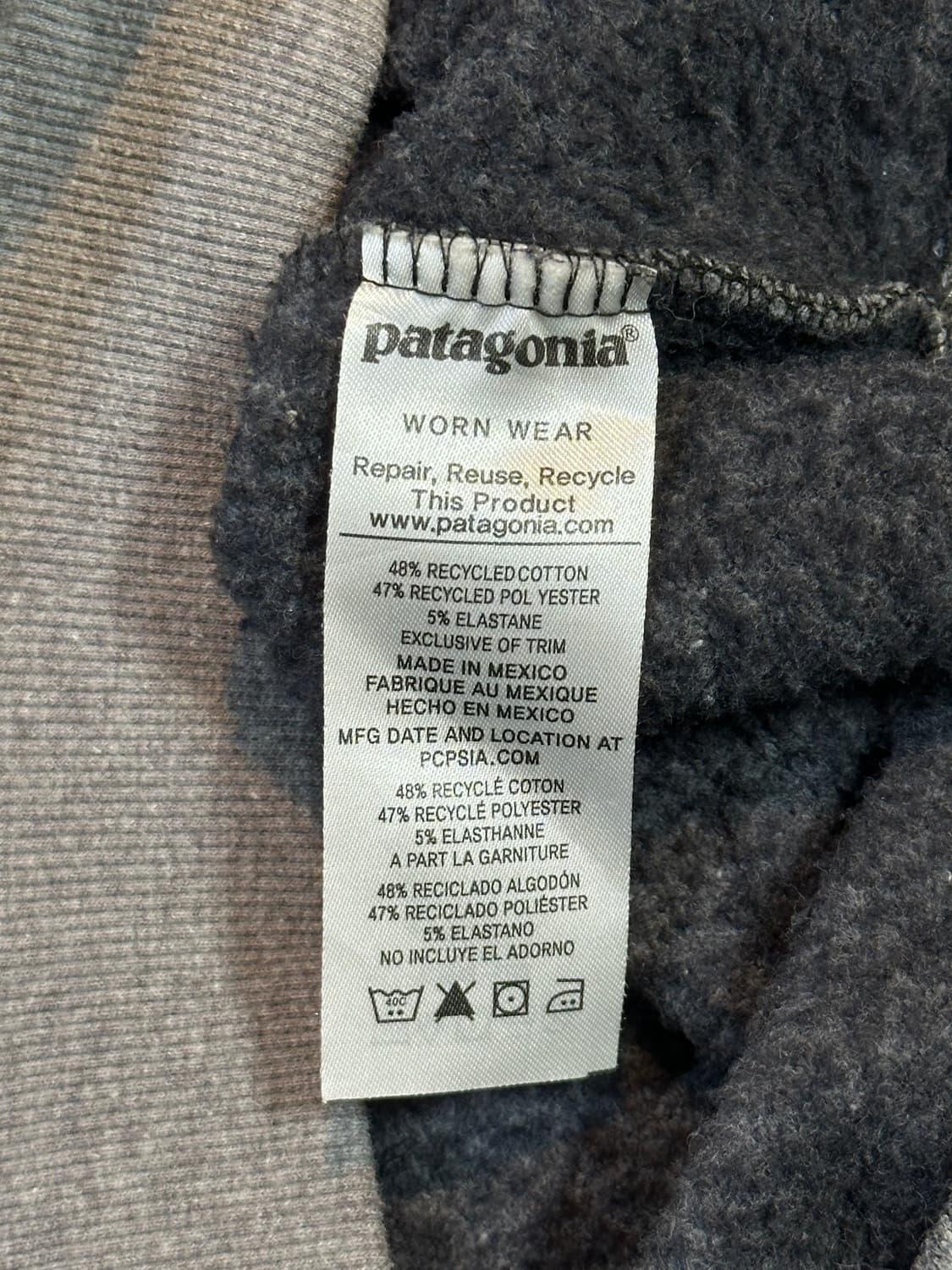파타고니아 PATAGONIA P-6 로고 기모 후드티 그레이 상품이미지6
