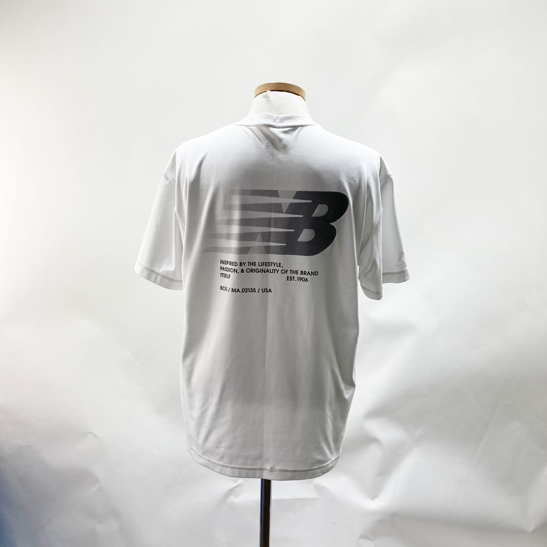 뉴발란스 2023 남성스포츠반팔 95 진스센스 상품이미지3