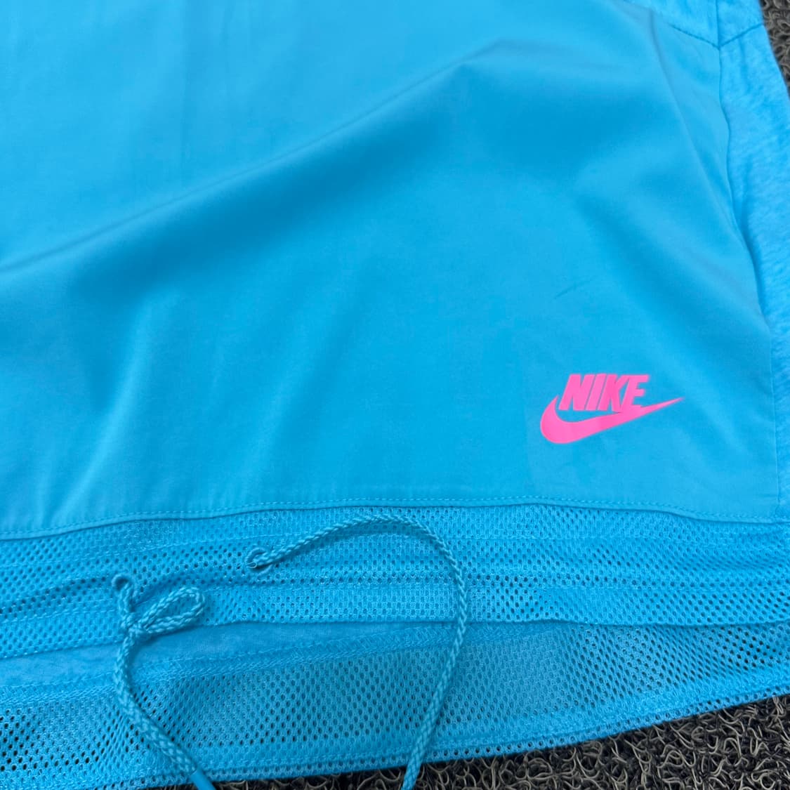 NIKE 나이키 여성 기능성 반팔티셔츠 운동복 S 상품이미지4