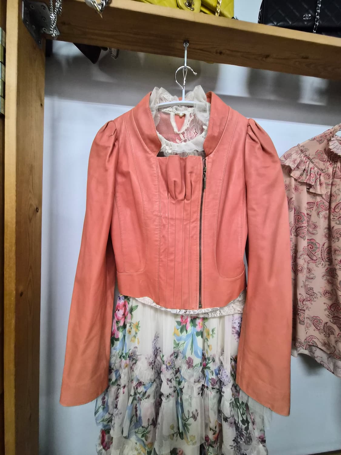 레니본 셔링 양가죽자켓 상품이미지2