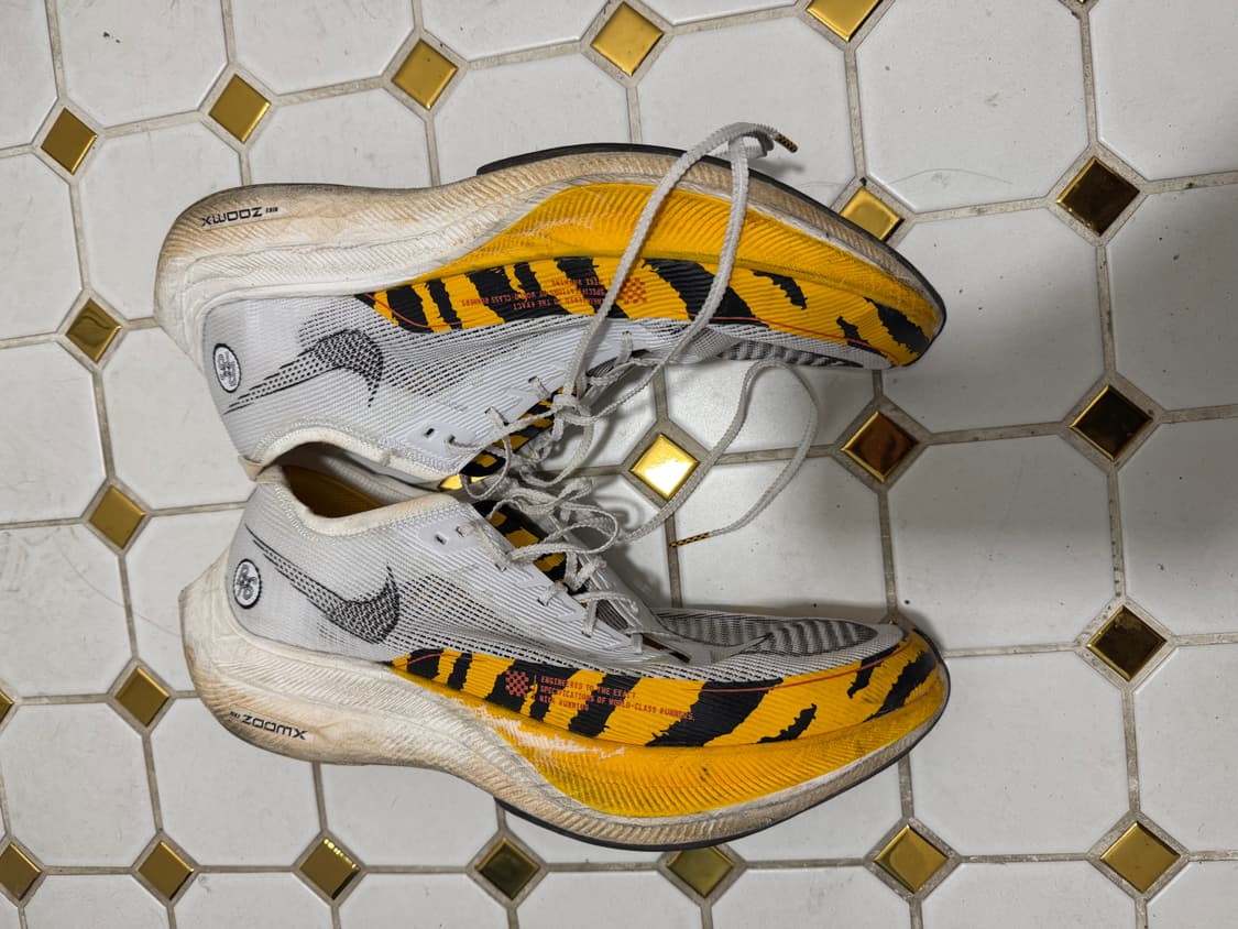 나이키 런닝화 320 상품이미지2