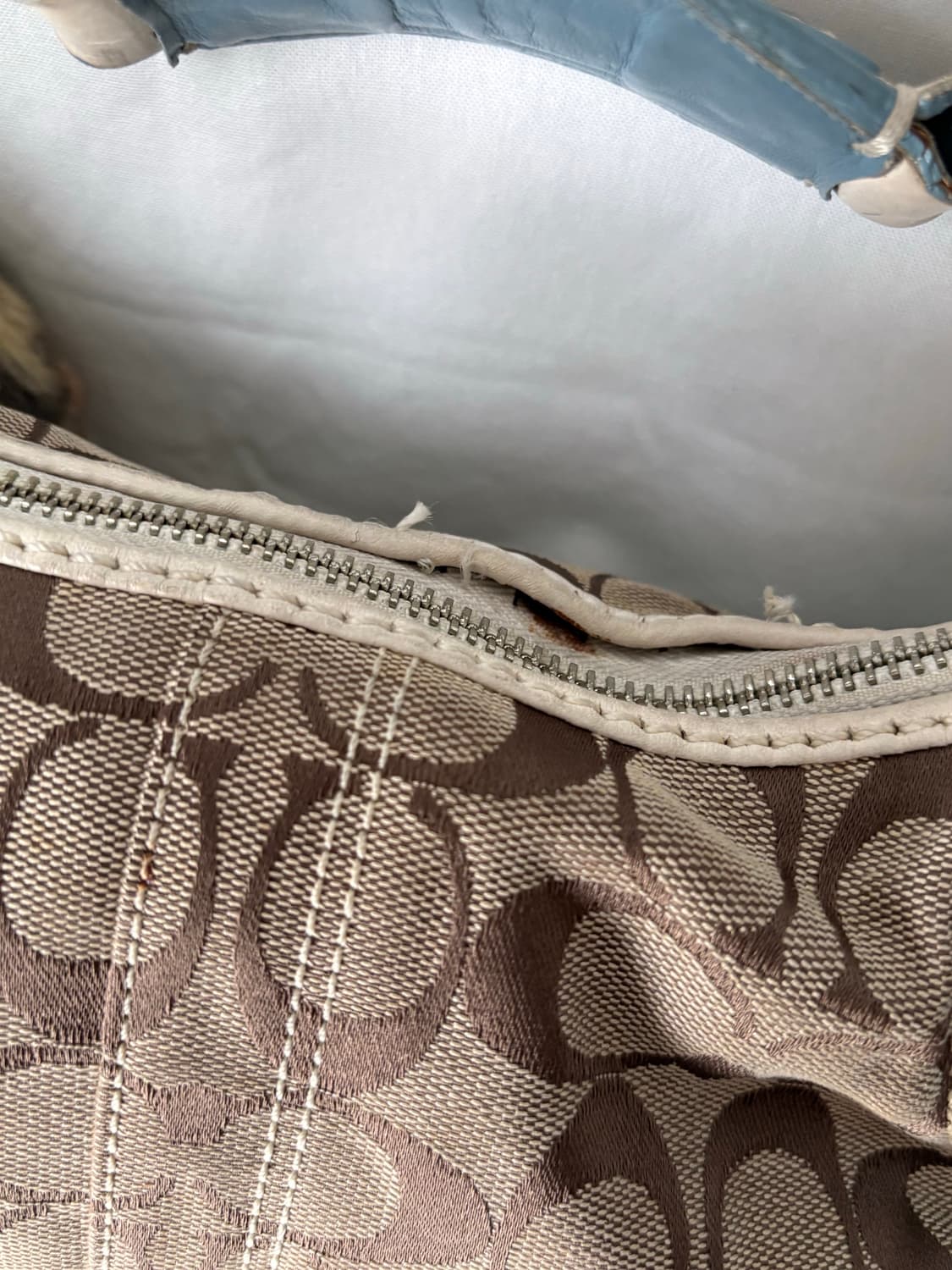 Coach ivory pattern shoulder bag 상품이미지8