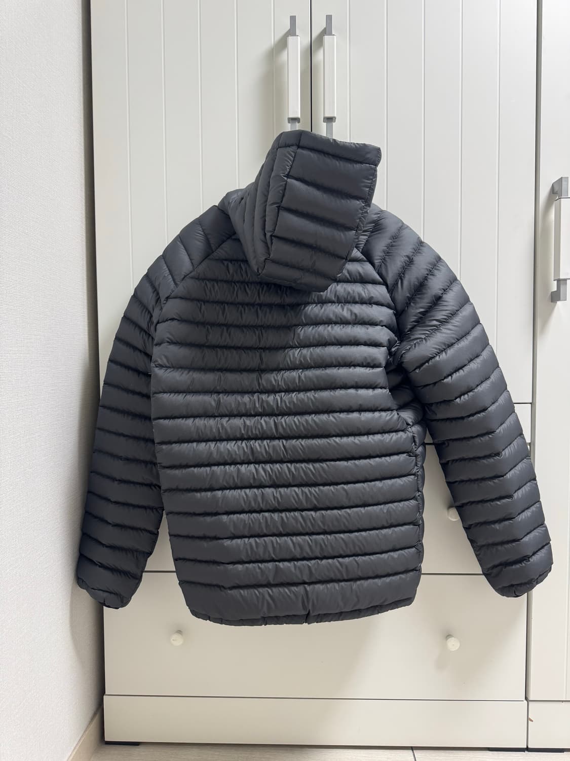 오토매틱포더피플 라이트 구스다운 패딩 상품이미지3