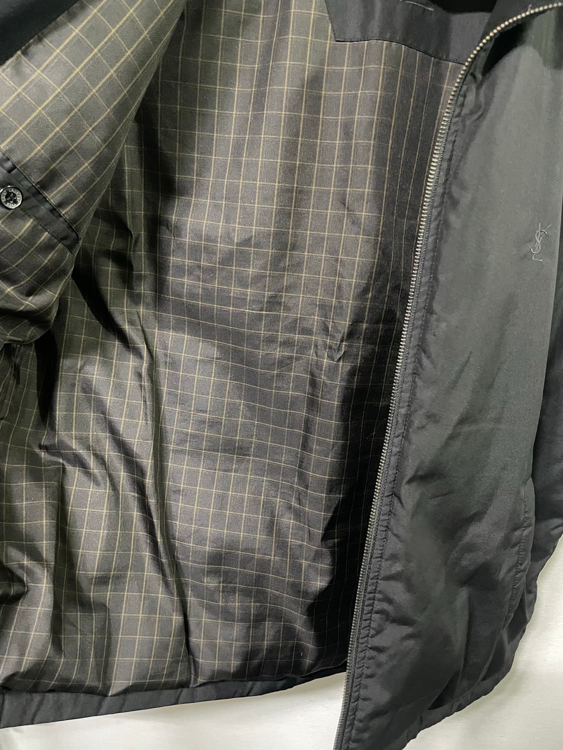 입생로랑 다운 패딩조끼 YSL 100-105사이즈 상품이미지8