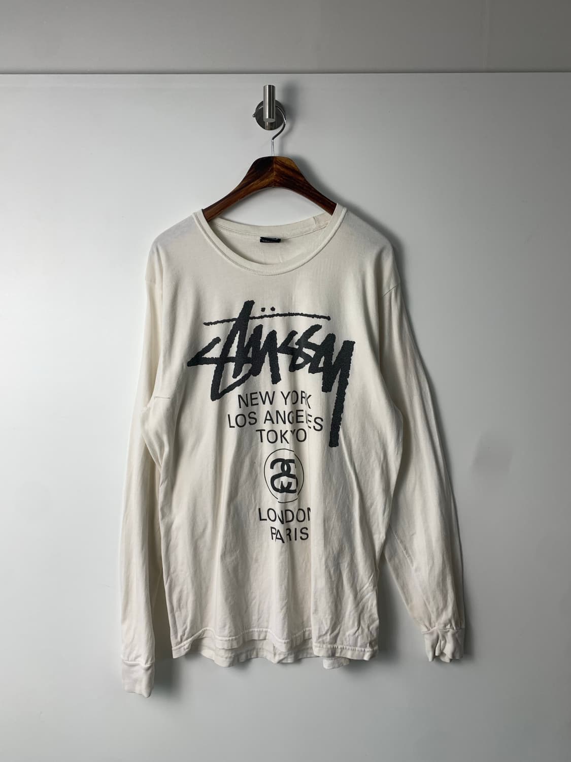 스투시 월드투어 화이트 롱슬리브 긴팔티 상품이미지3