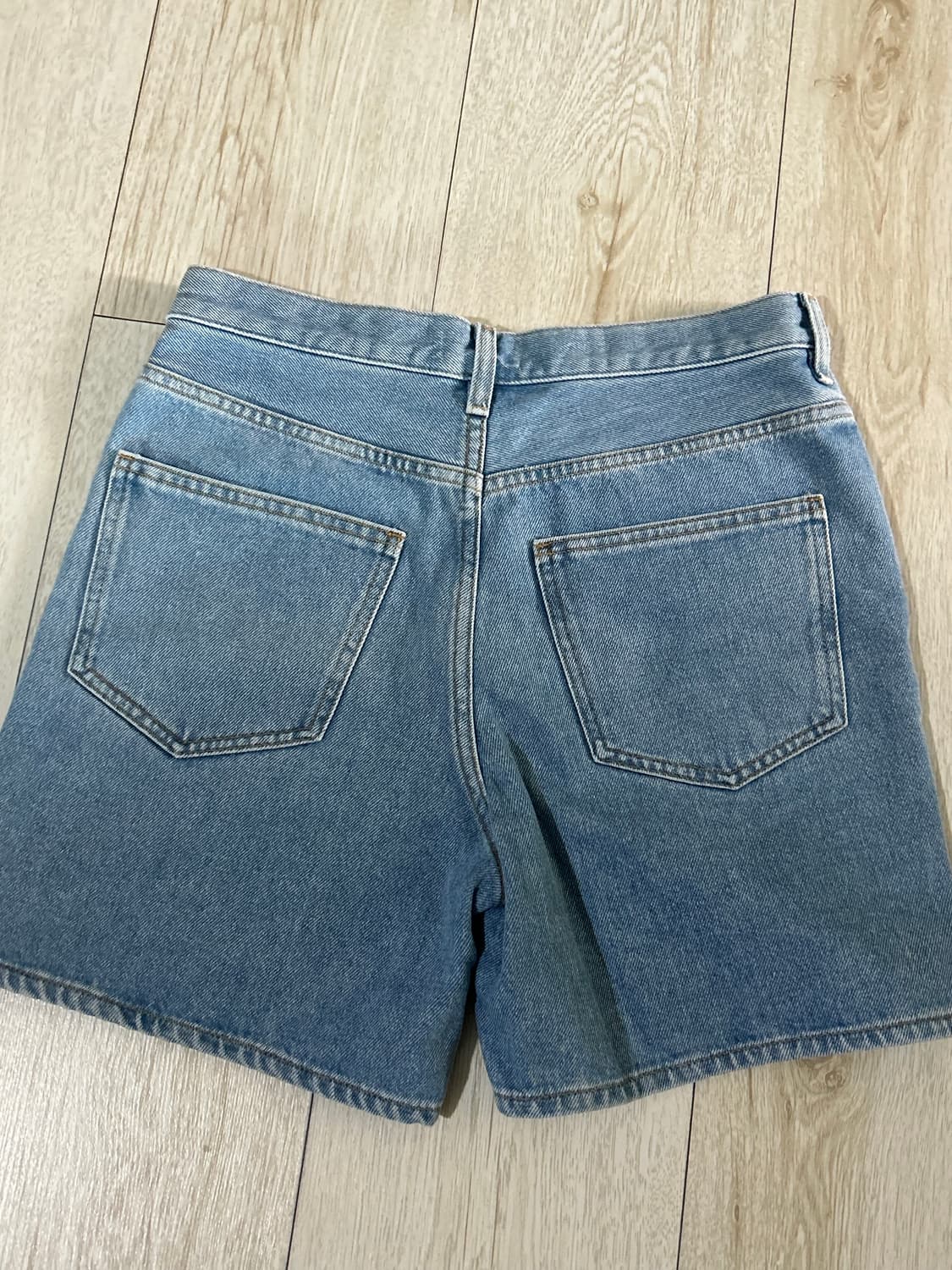 Cos 데님 쇼츠 상품이미지2