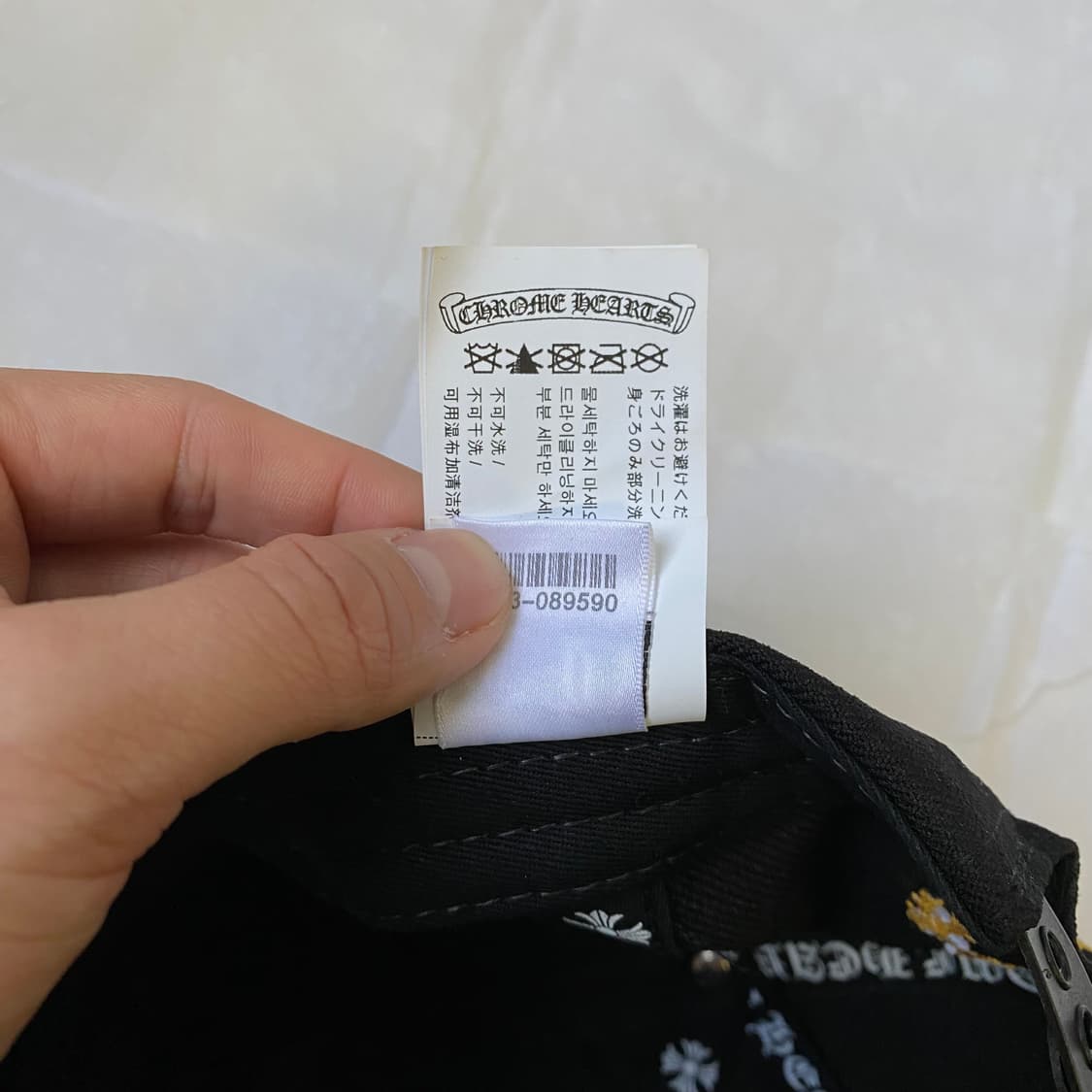 [Free] 크롬하츠 CH로고 베이스볼 캡 블랙 옐로우 상품이미지10