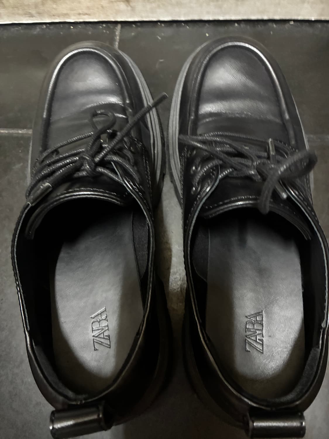 자라 코드볼륨슈즈 44 사이즈 (280) 상품이미지3