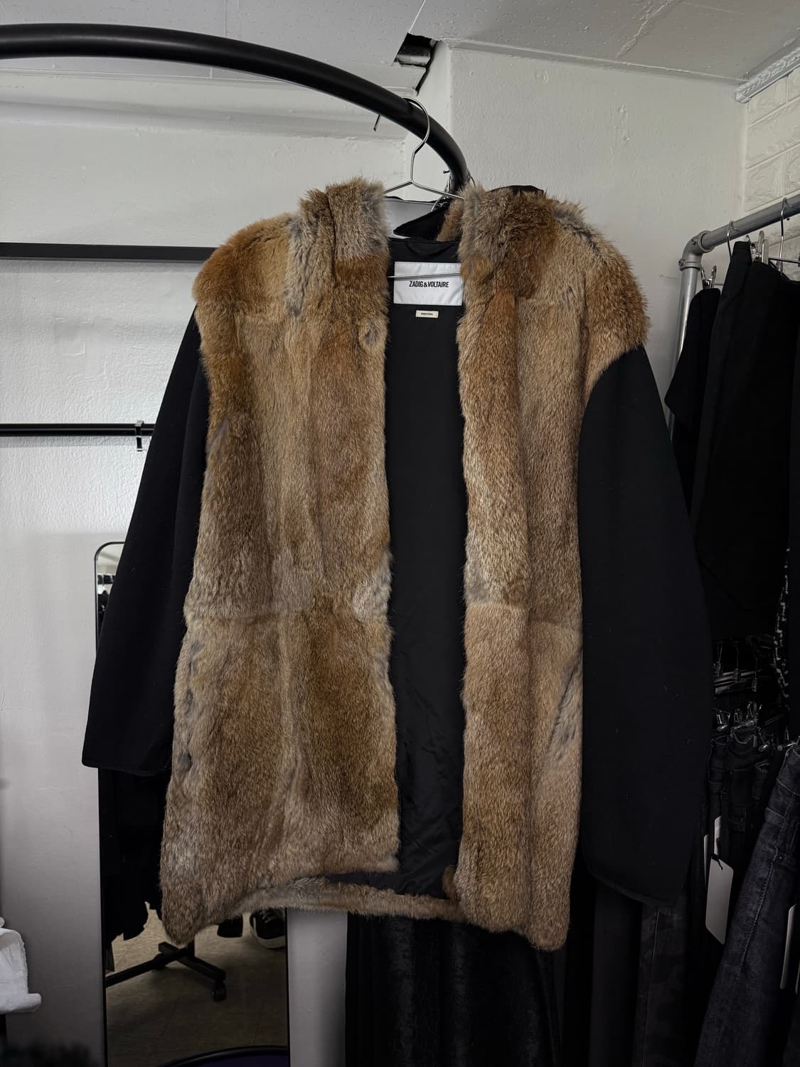 자딕앤볼테르 디태쳐블 래빗퍼 모즈코트 야상 상품이미지2