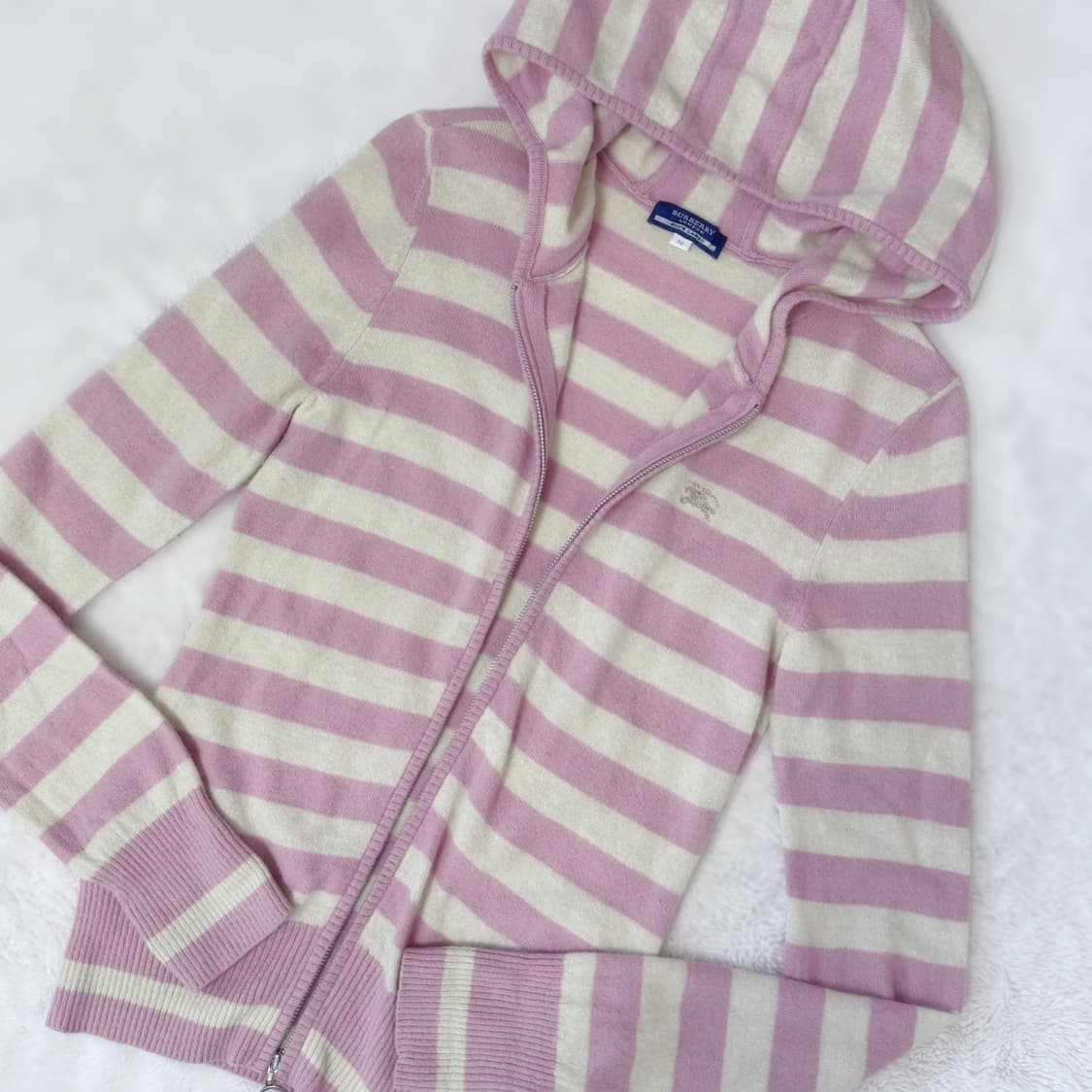 Burberry 버버리 블루라벨 딸기우유 마카롱 후드집업 ≽^•⩊•^≼ 상품이미지2