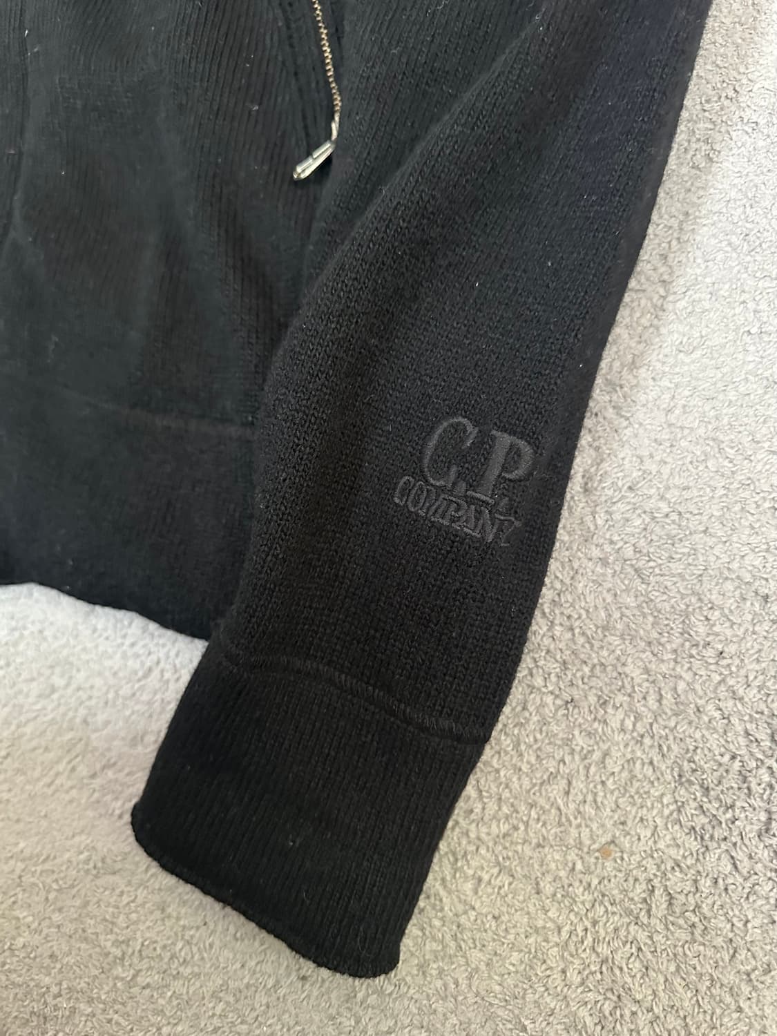 씨피컴퍼니 고글 니트 후드집업 100 정품 상품이미지3