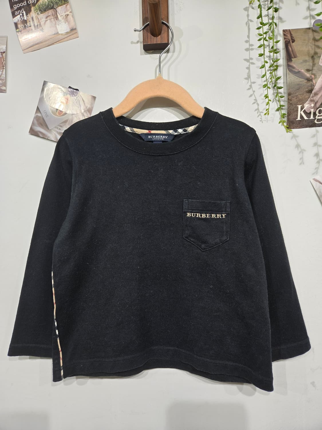 버버리 블랙 키즈 긴팔 티셔츠 상품이미지1