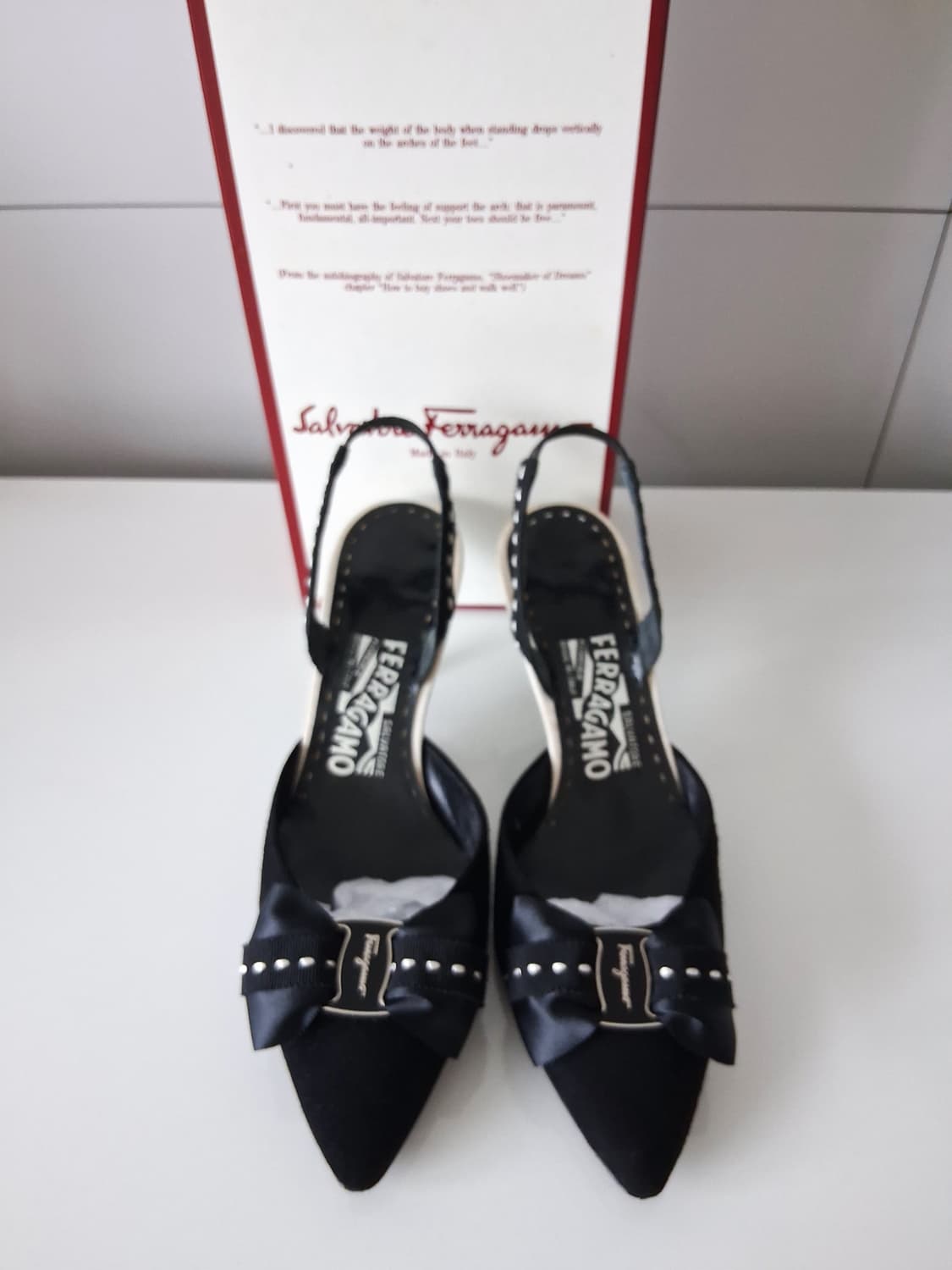 페라가모 스웨이드 슬링백 뮬 Size 6.5 (거의 새거) 상품이미지4