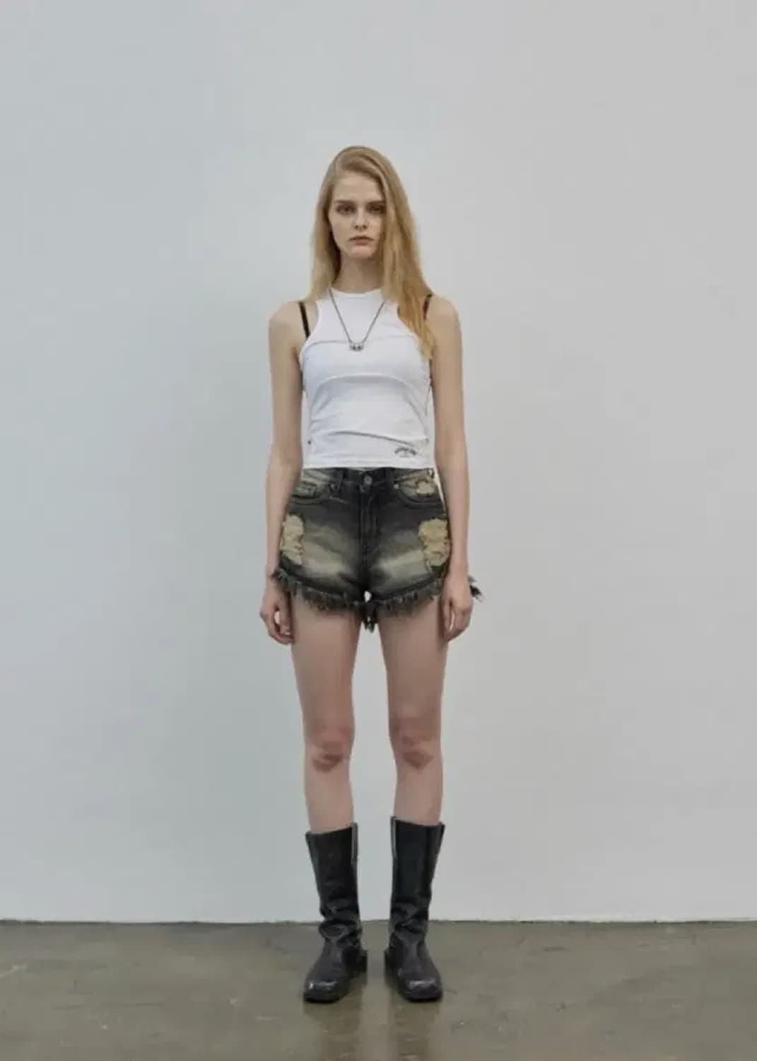 보헤미안 서울 레터링 홀터넥 나시 상품이미지1