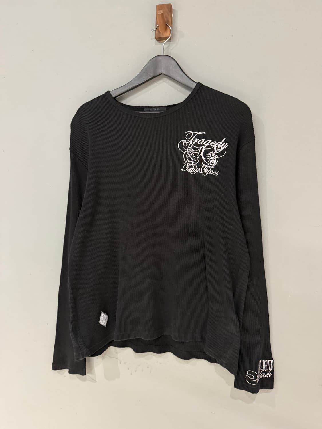 back embroied heavy waffle long sleeve 상품이미지5