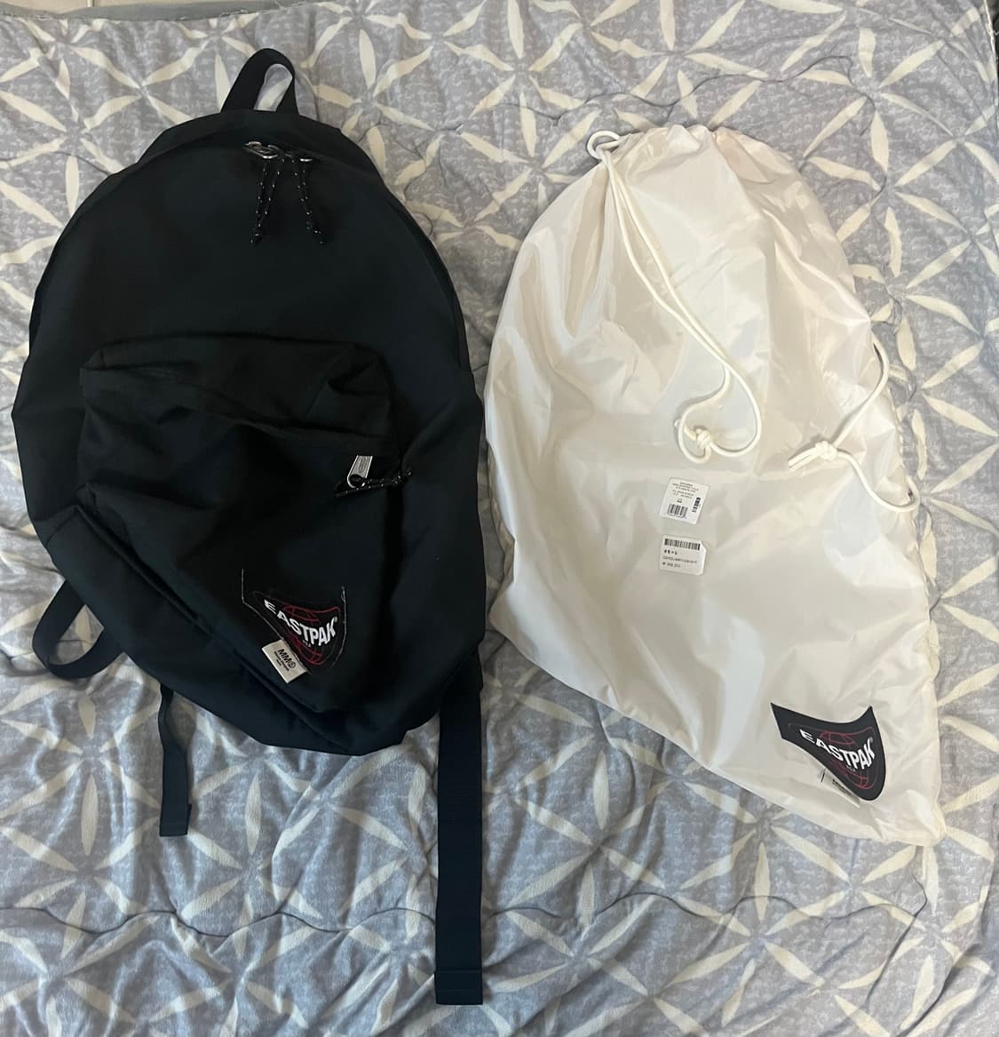 이스트팩 mm6 백팩 상품이미지1