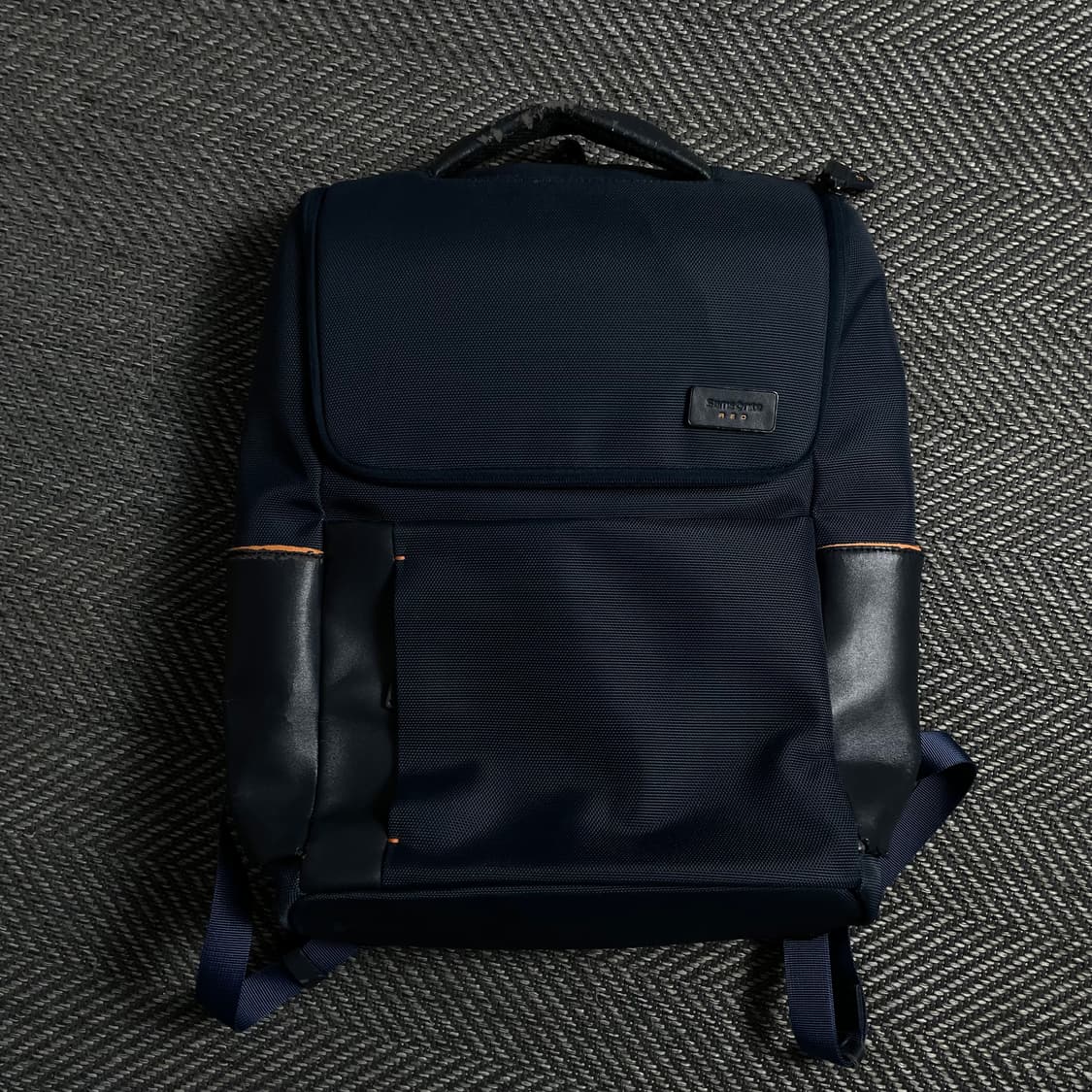 샘소나이트 미니멀 네이비 백팩y 4710 상품이미지2
